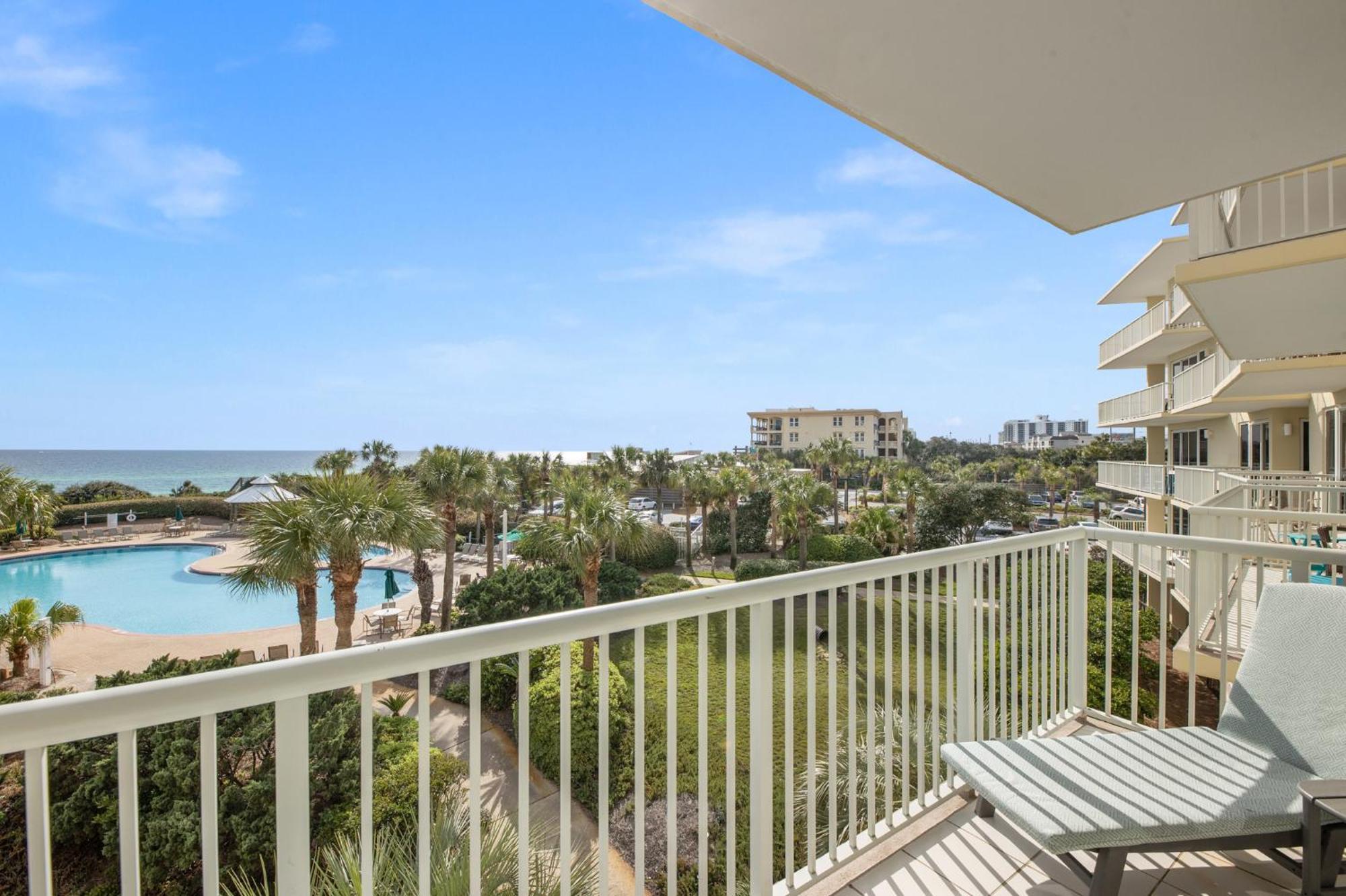 Fun In The Sun! Crescent At Miramar - Gulf Front+beach Chairs