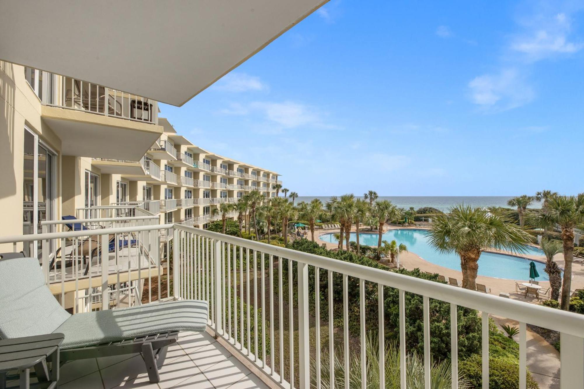 Fun In The Sun! Crescent At Miramar - Gulf Front+beach Chairs Holiday home *
