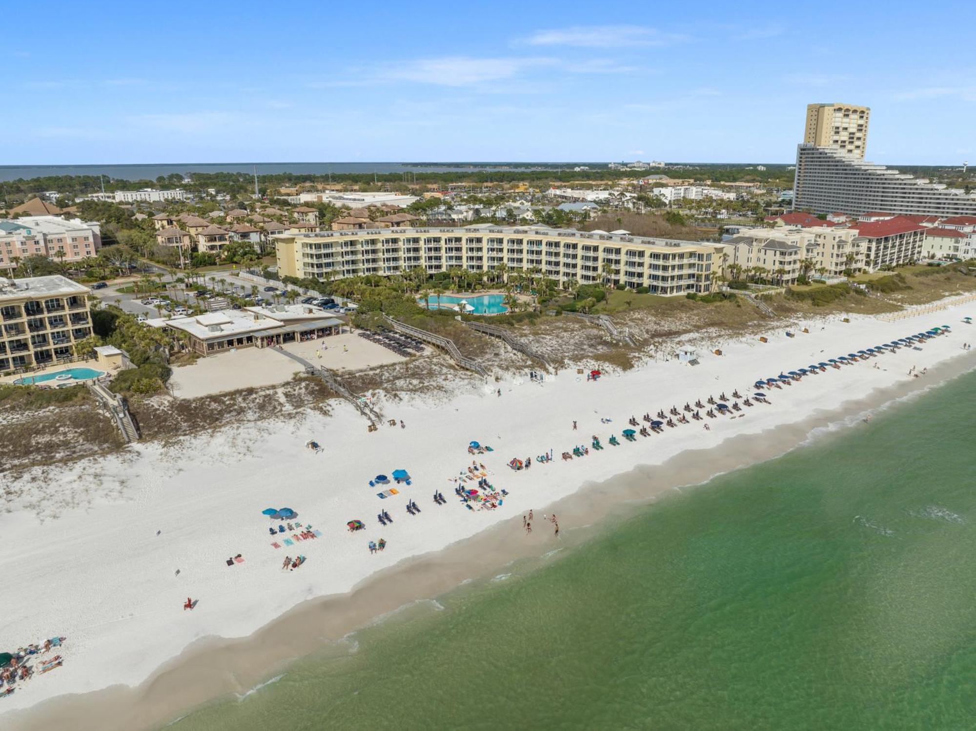 Holiday home Fun In The Sun! Crescent At Miramar - Gulf Front+beach Chairs Destin