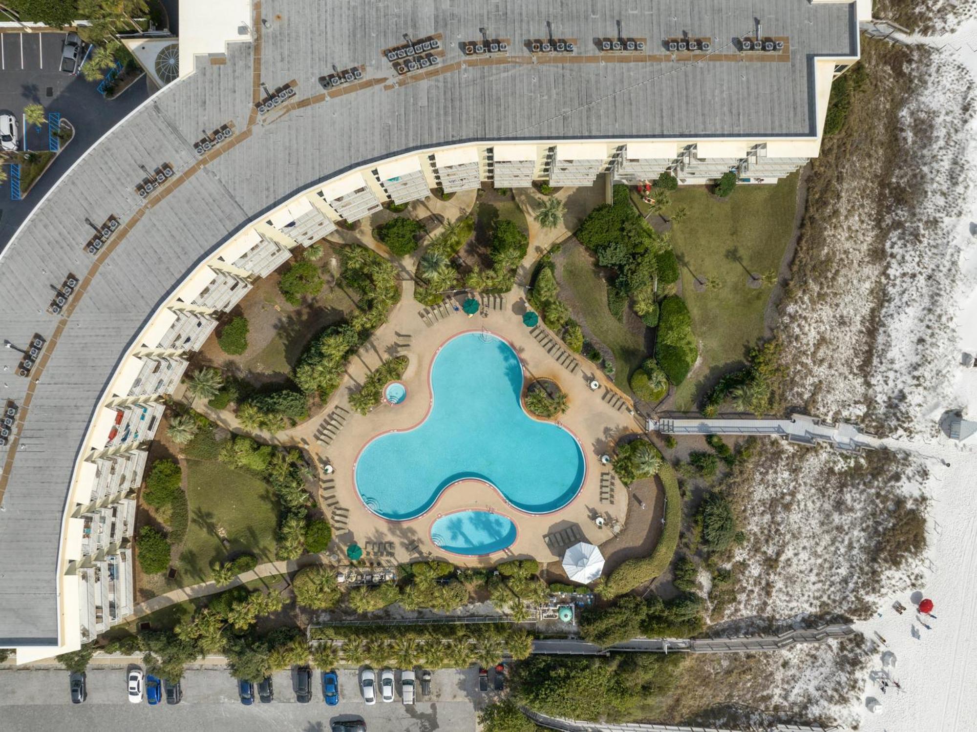 Fun In The Sun! Crescent At Miramar - Gulf Front+beach Chairs *