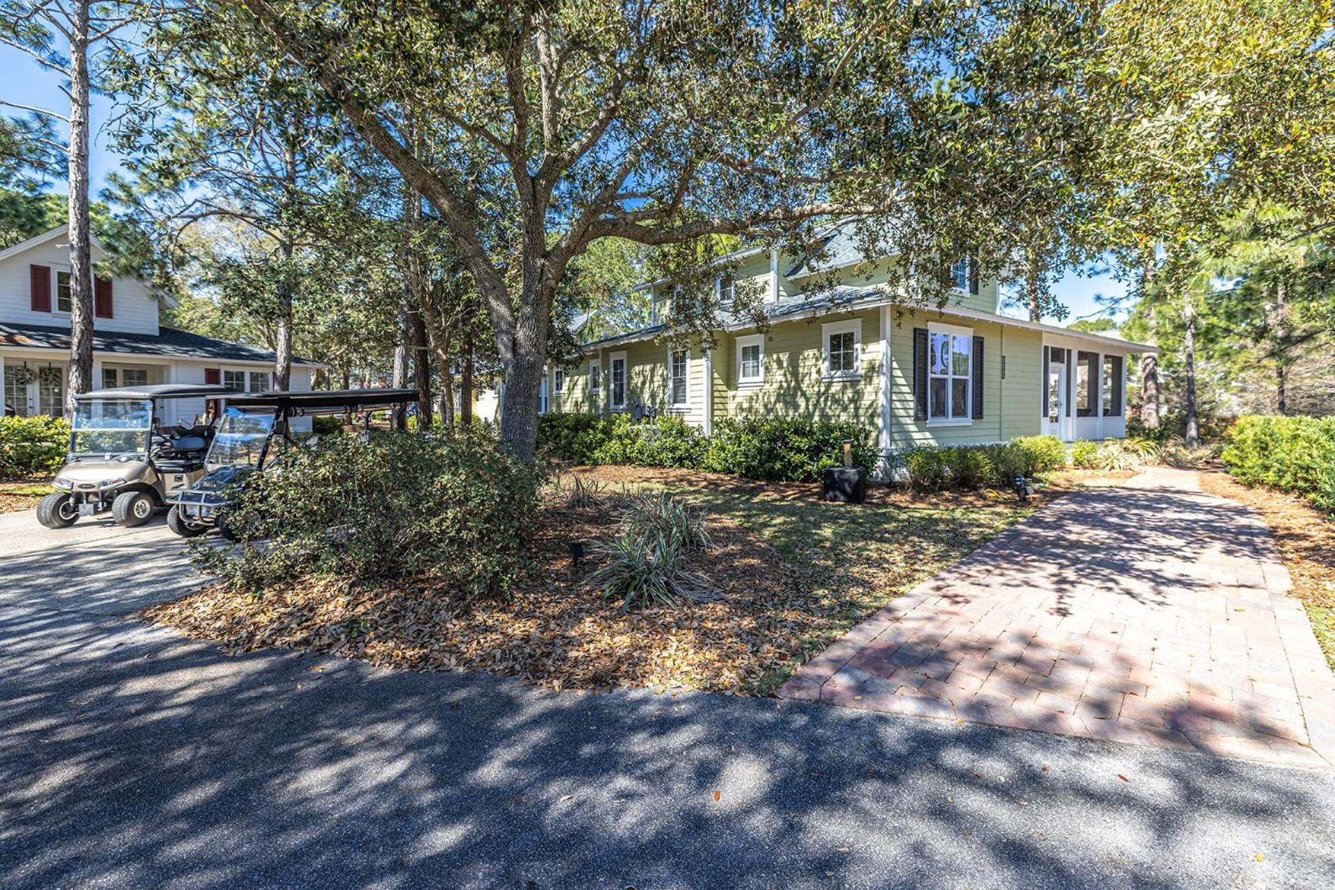 1299 Laurel Grove * Destin