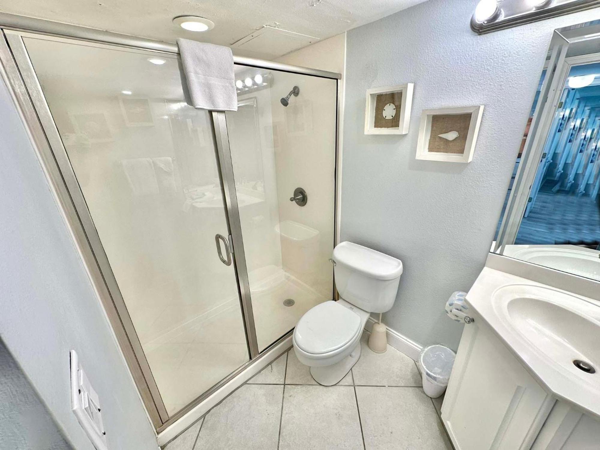 4096 Beachside One