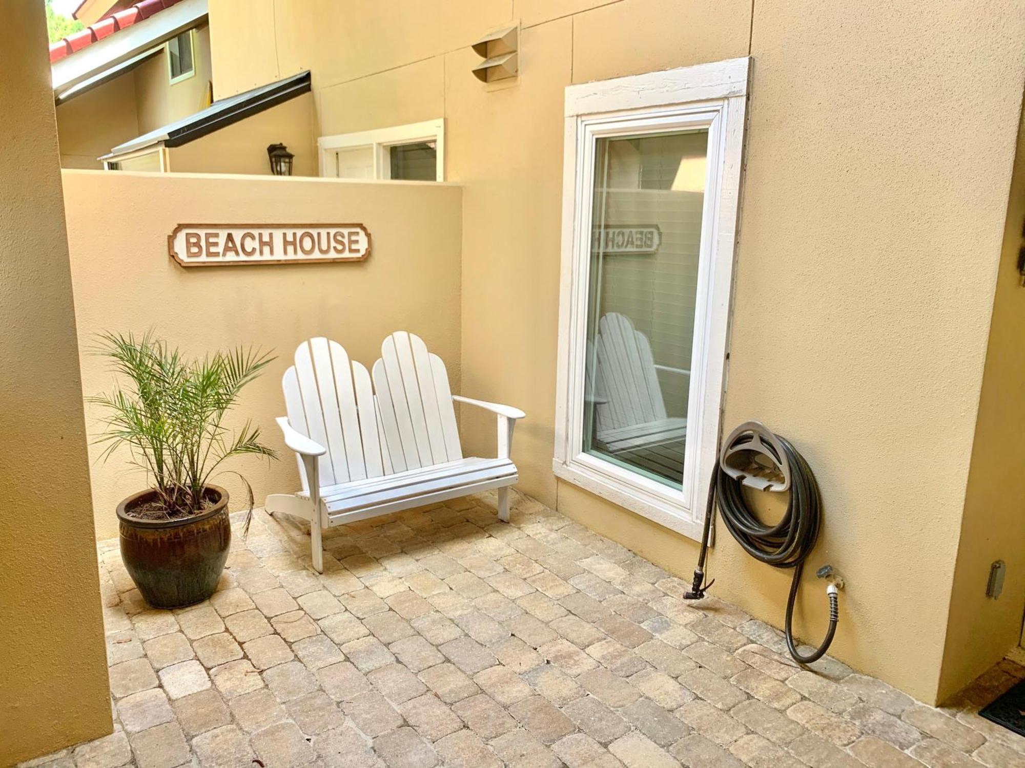 5128 Beachwalk Holiday home