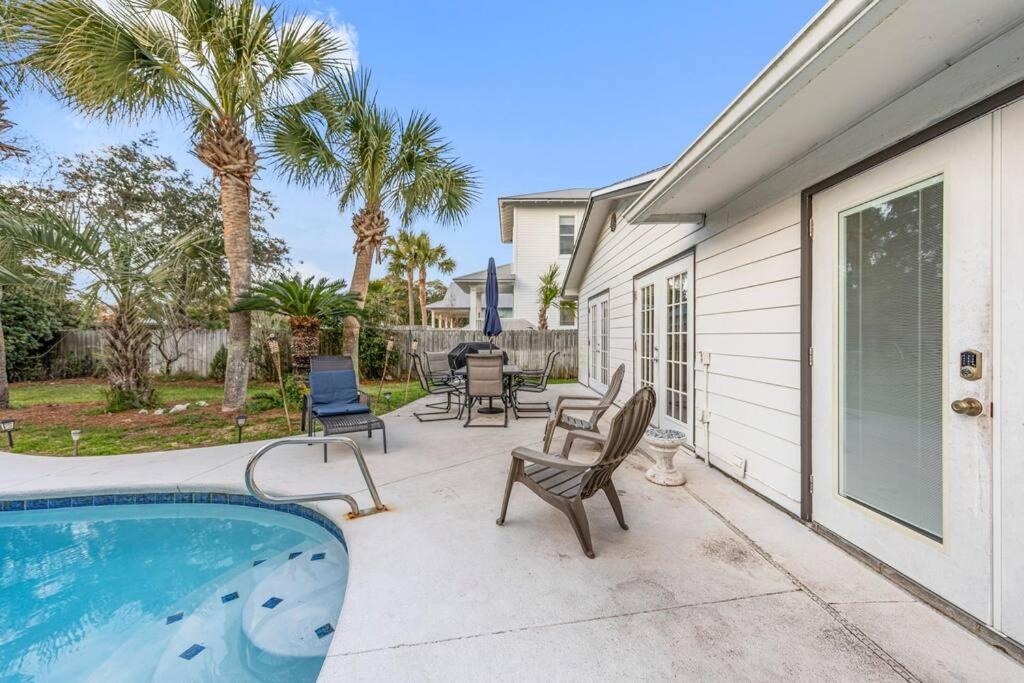 Holiday home Blue Haven With Pool