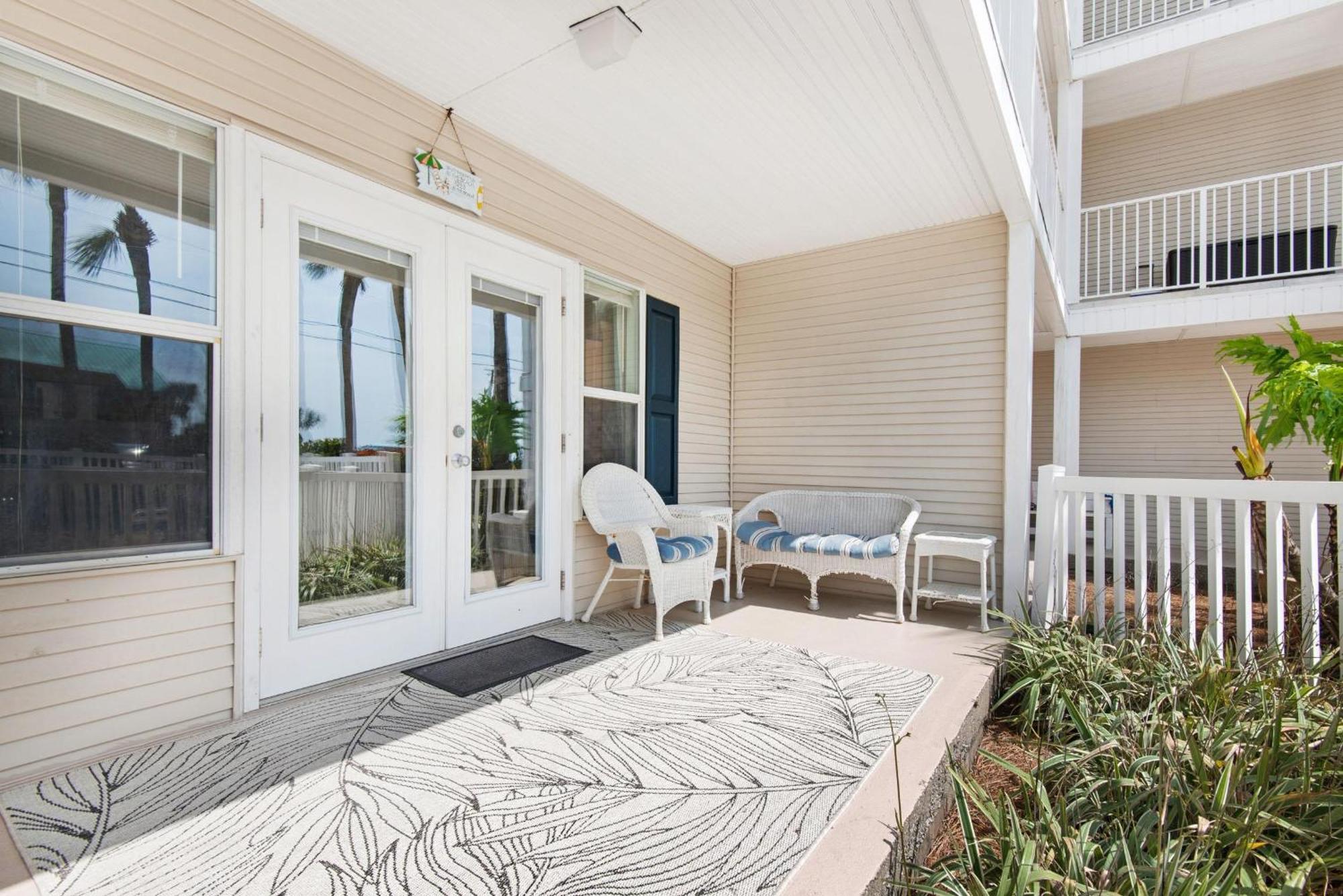 Holiday home Grand Caribbean East 105
