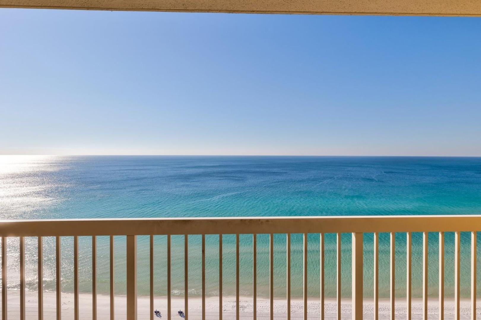Pelican 1709 Apartment