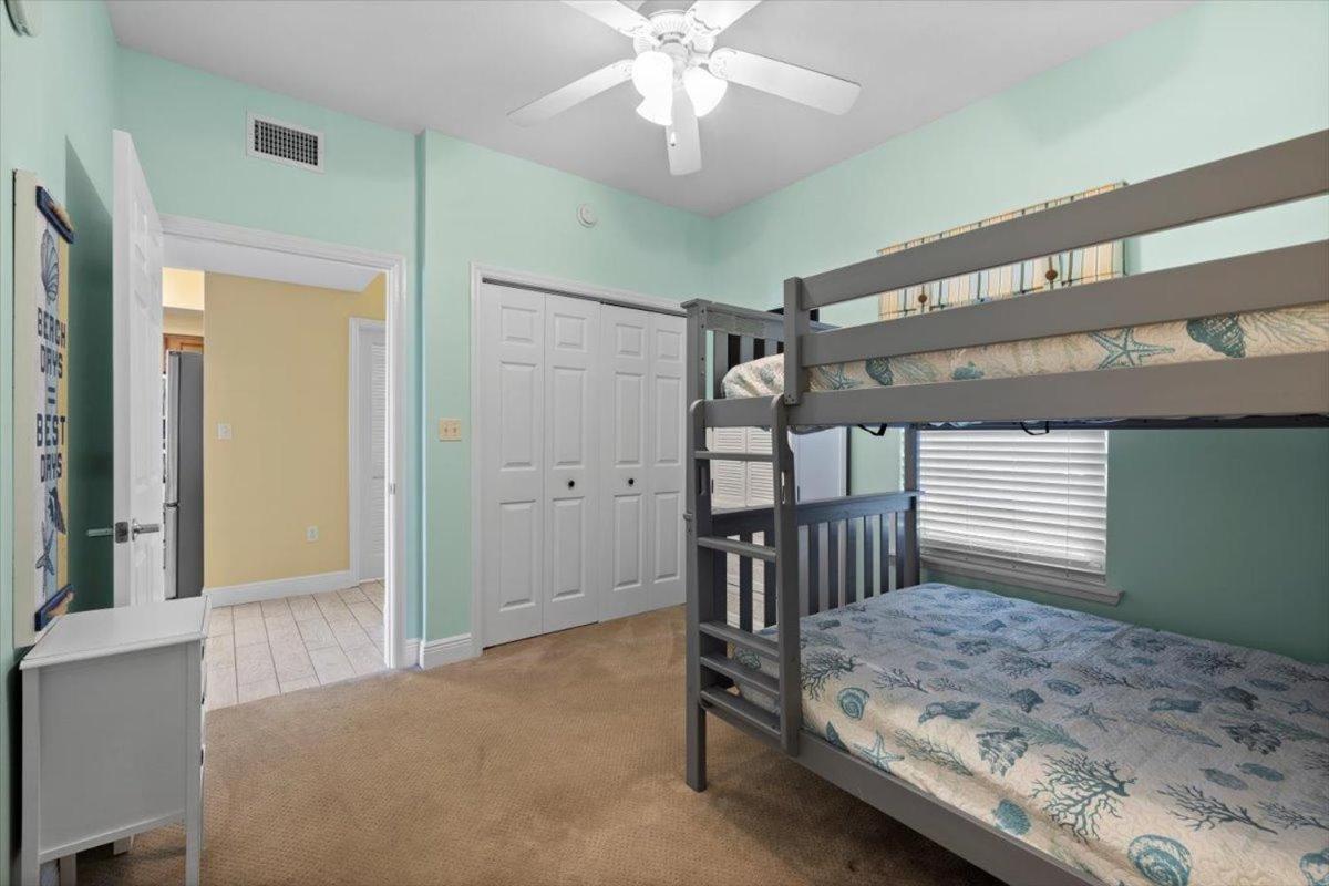 Ariel Dunes 1303
