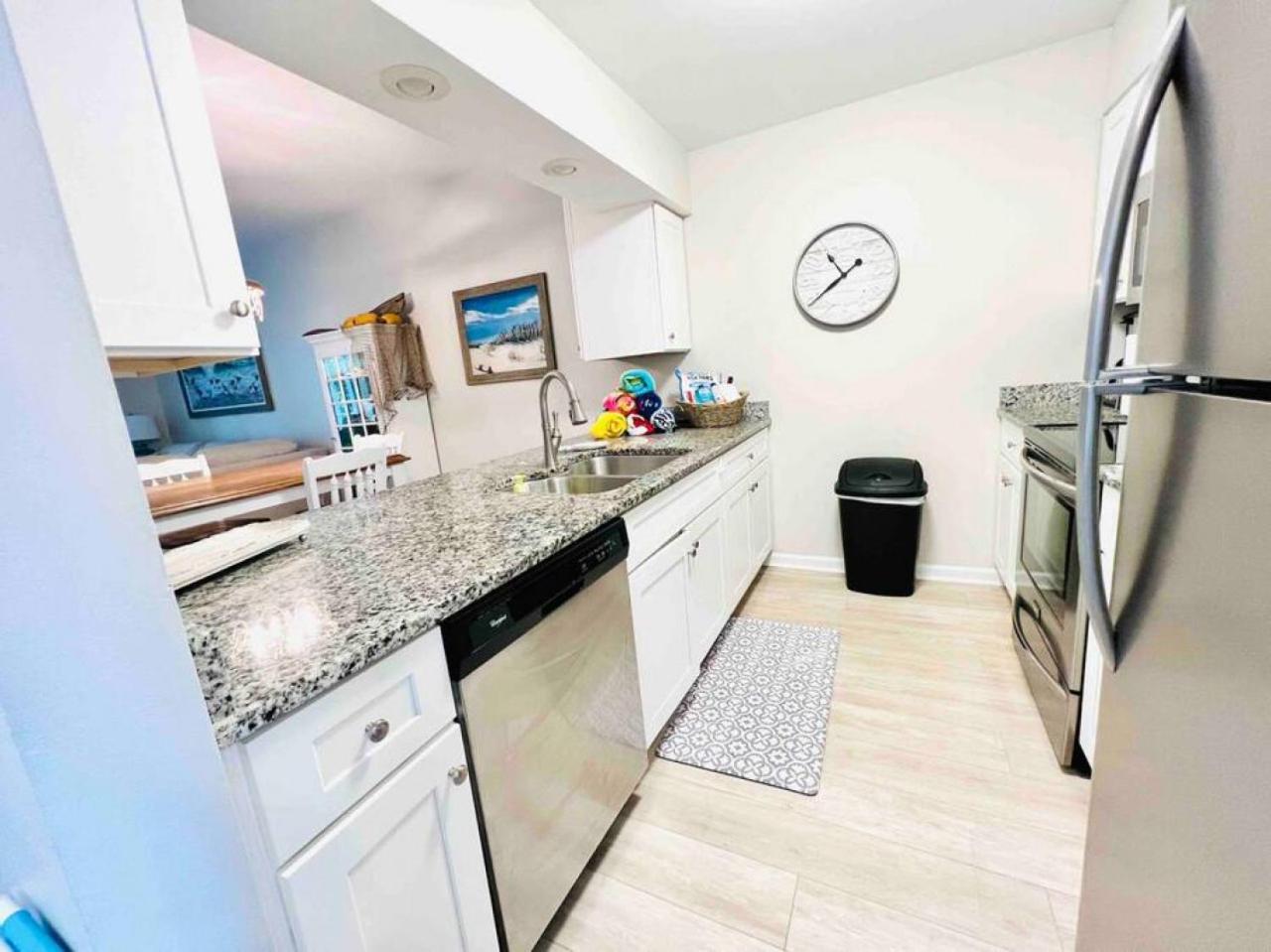 Holiday home Aqua Del Sol - Elevated Experience - Quiet Pool *