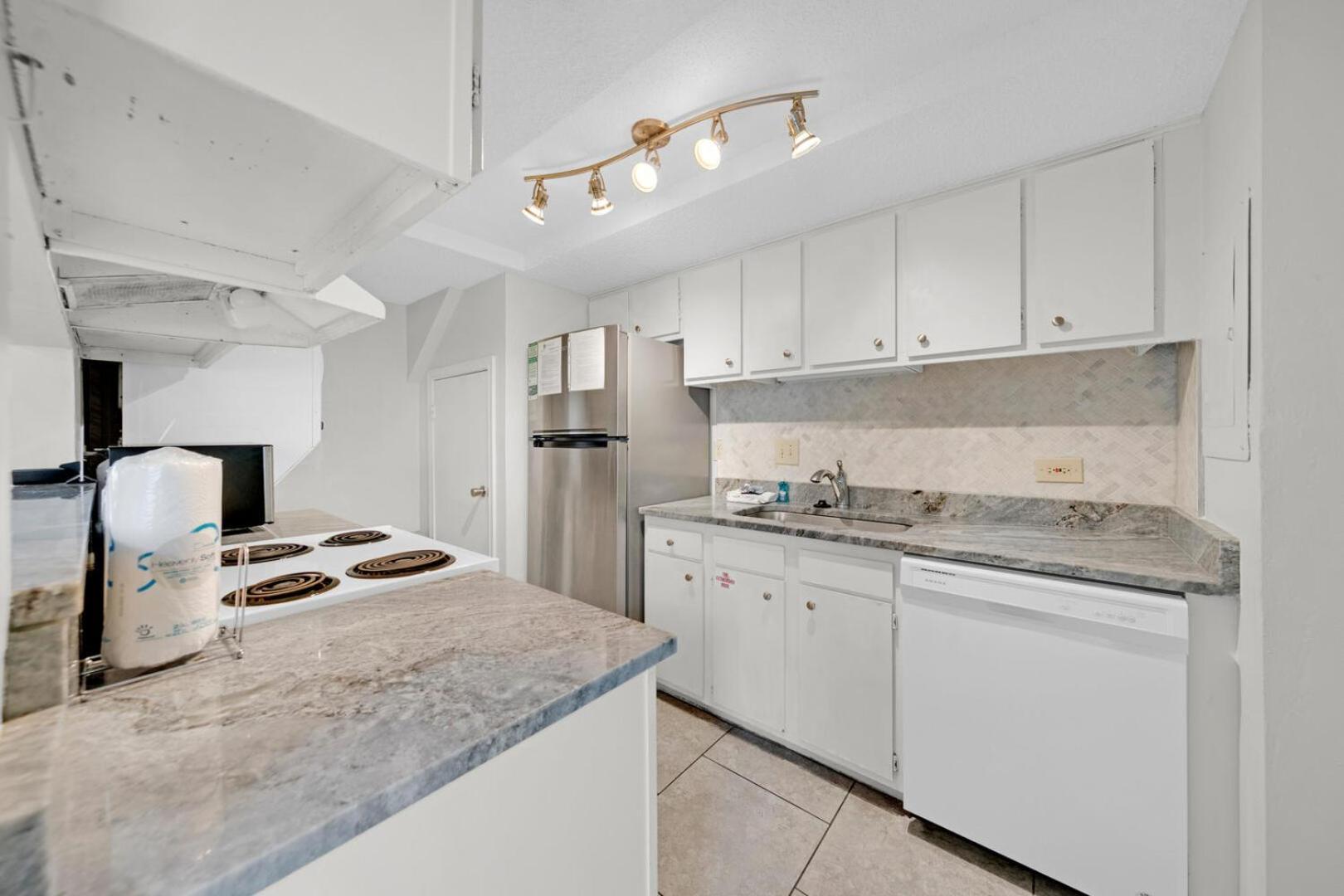 Southbay By The Gulf 90 Only 75 Yards To The Updated Townhome Holiday home *