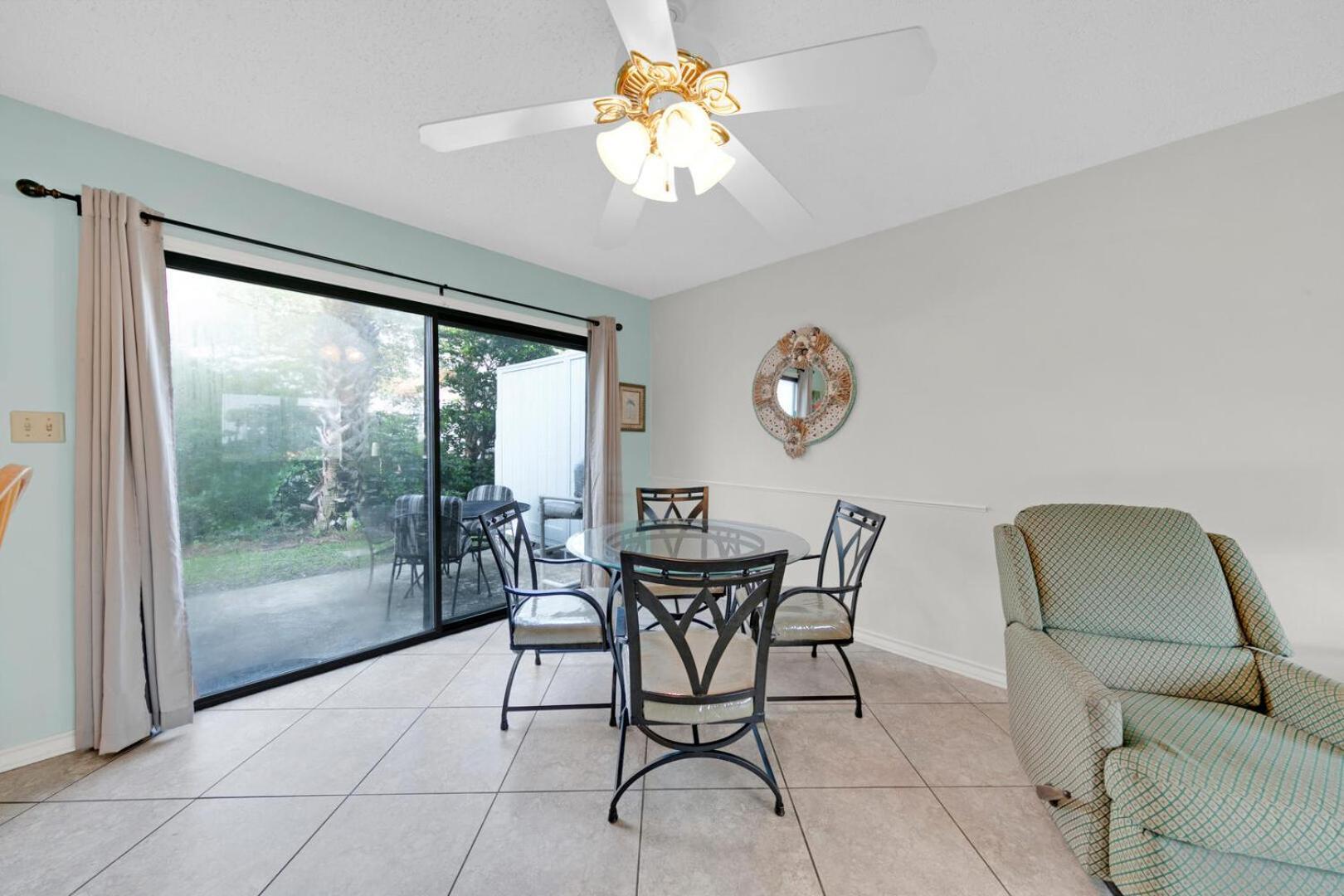 Southbay By The Gulf 90 Only 75 Yards To The Updated Townhome Holiday home