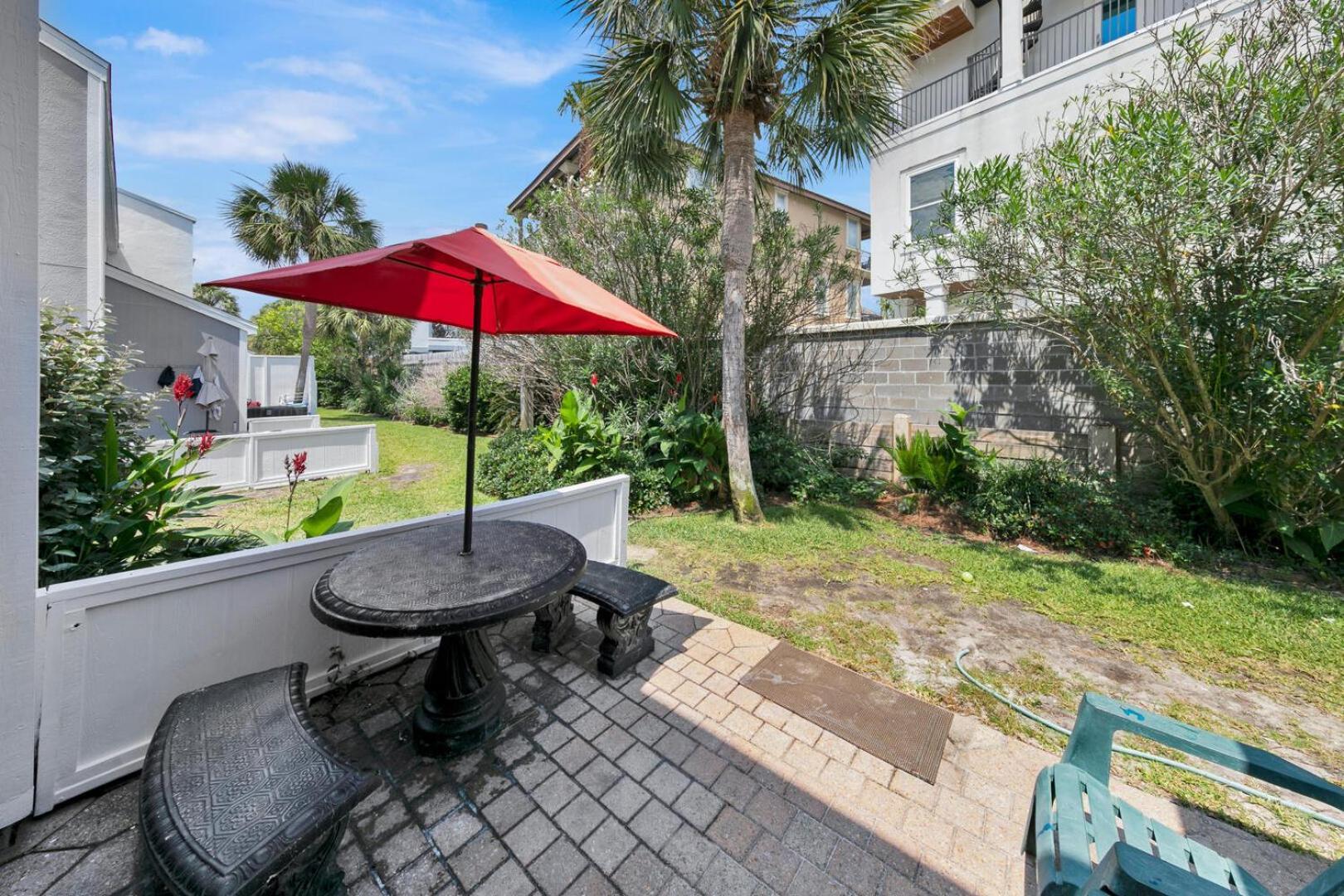 Southbay By The Gulf 99 An Updated Townhome 50 Yards From 3 Bedroom Sleeps 6 Holiday home Destin
