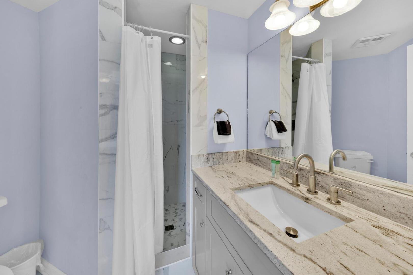 St Maarten 402 A Luxury Beachfront 3 Bedroom Elevator Opens Into Unit Destin