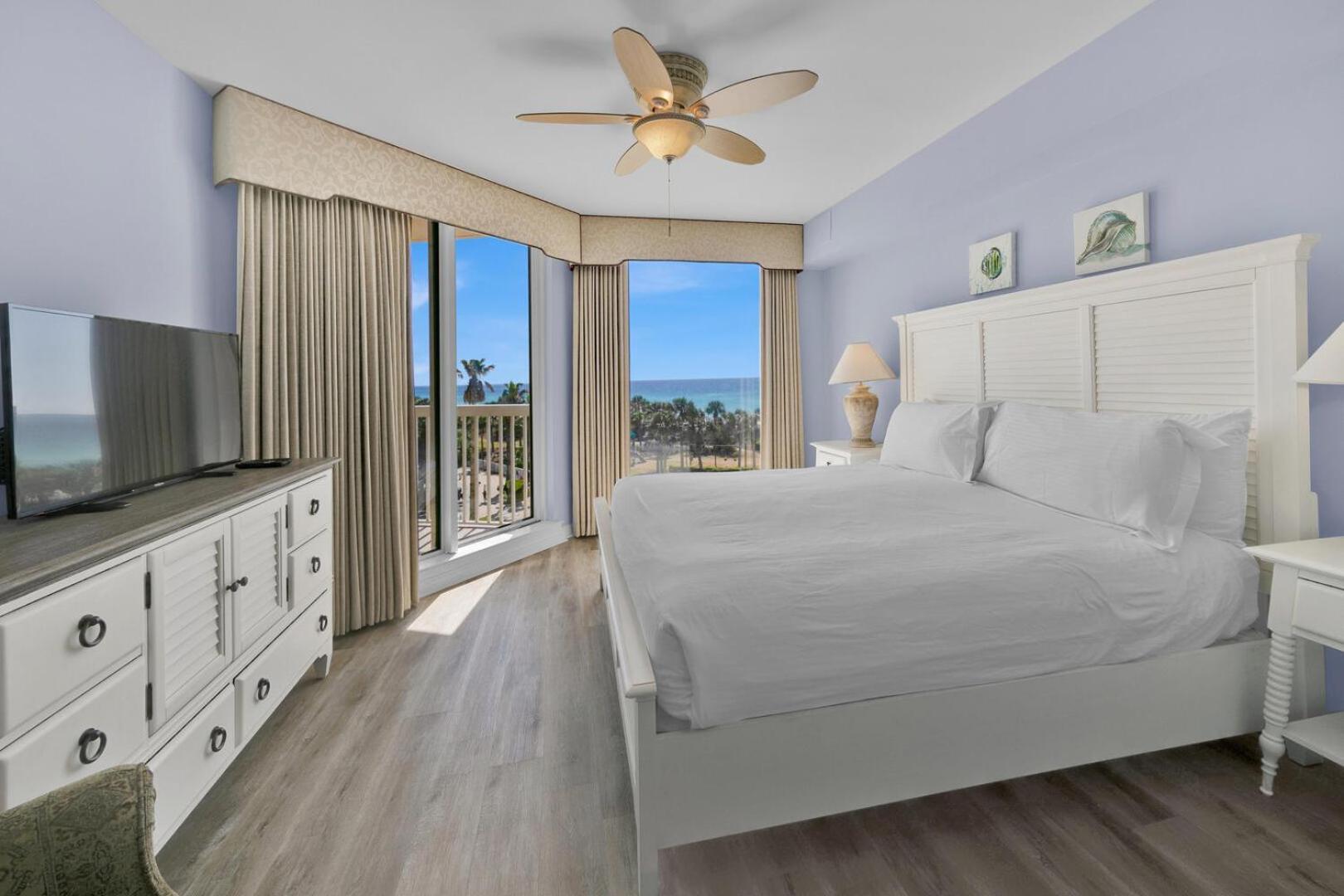 Holiday home St Maarten 402 A Luxury Beachfront 3 Bedroom Elevator Opens Into Unit