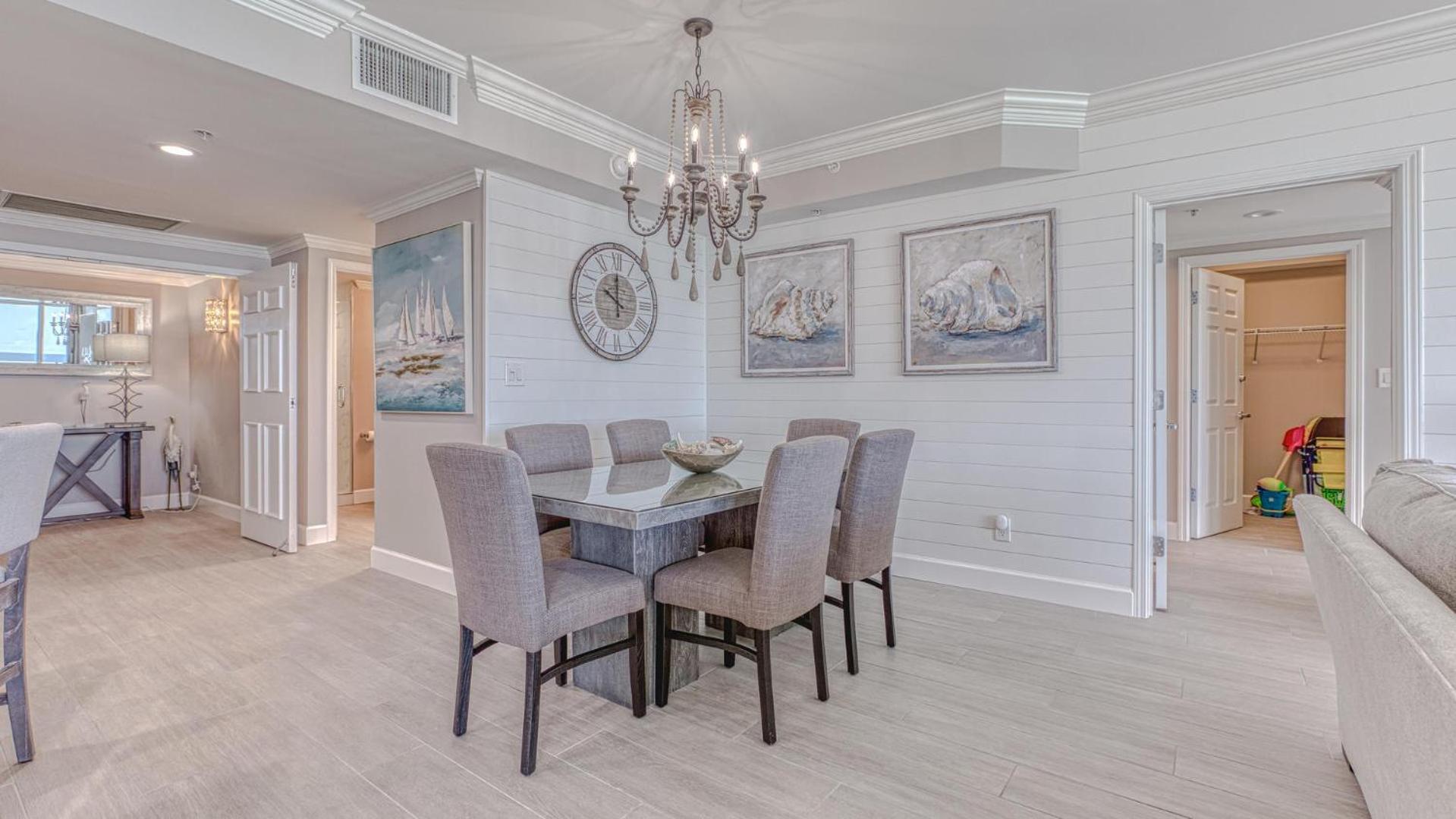 St Maarten 1207 A Completely Remodeled Front At Silver Shells 12th Floor Sleeps 8 Destin