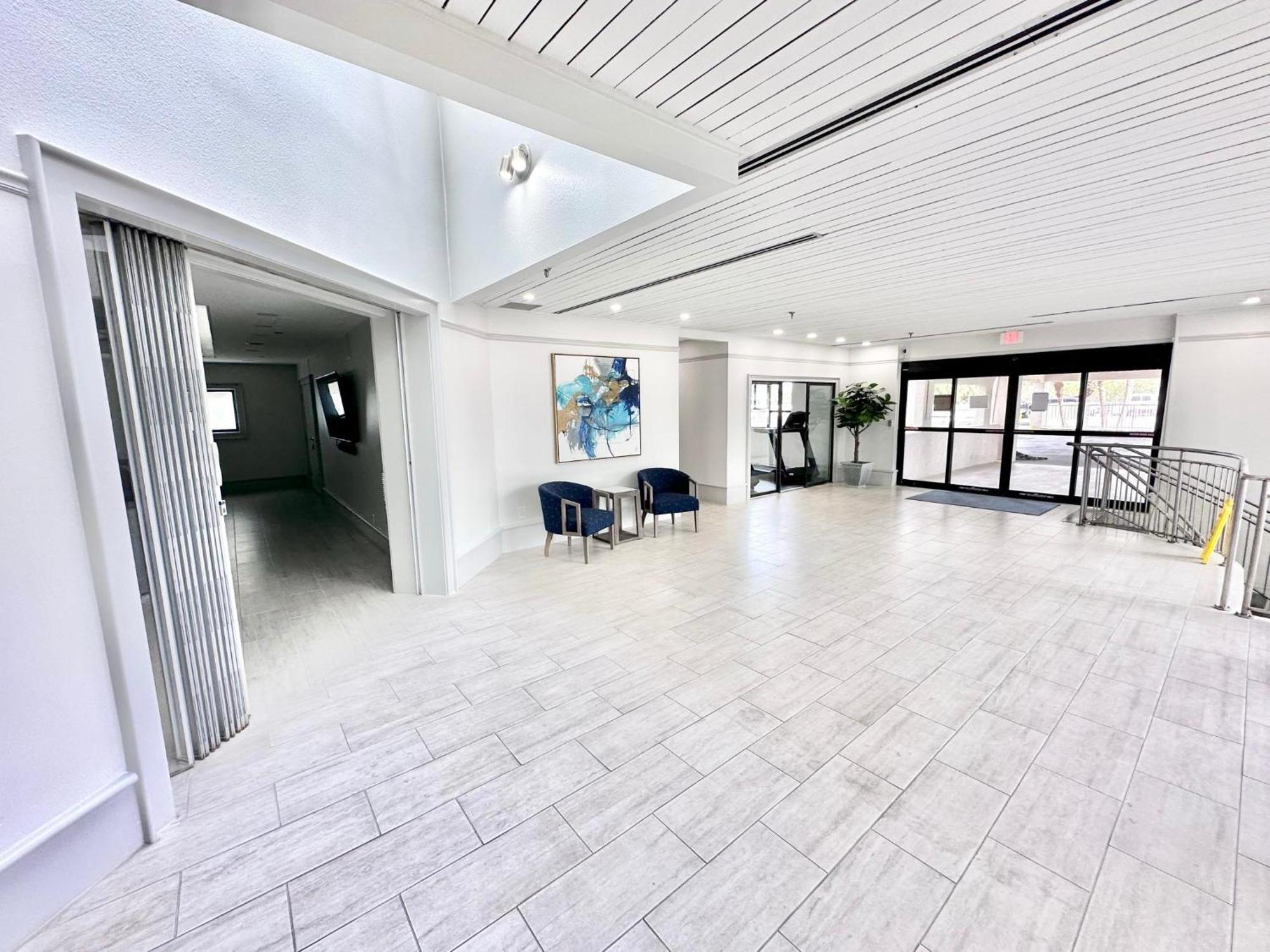 4306 Beachside Two