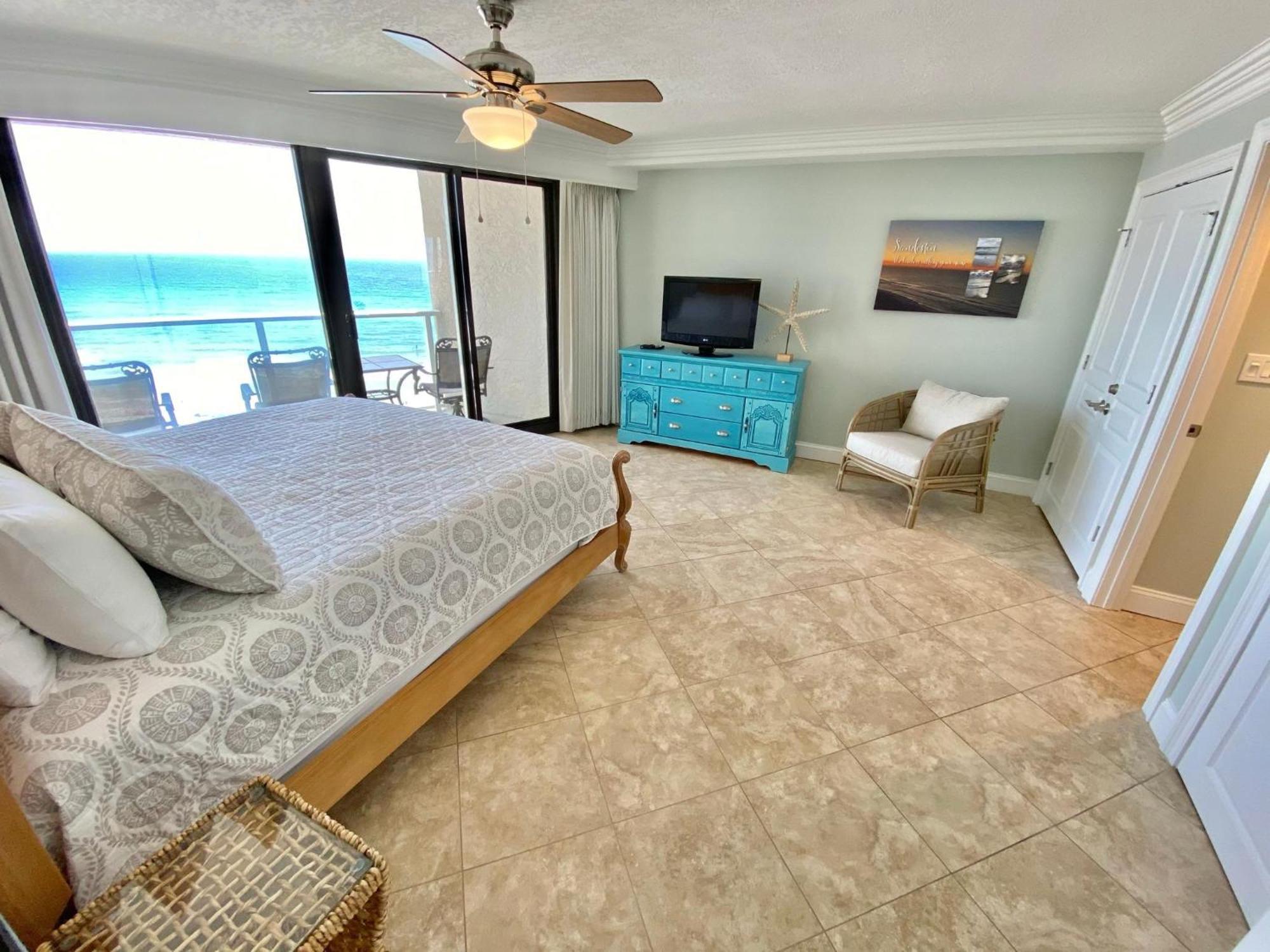 4306 Beachside Two Holiday home *