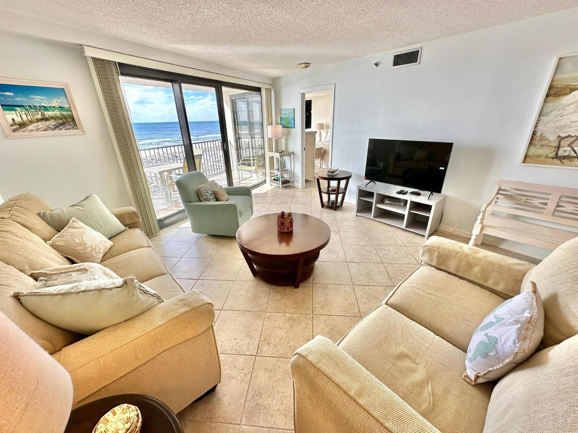 4045 Beachside One Holiday home *