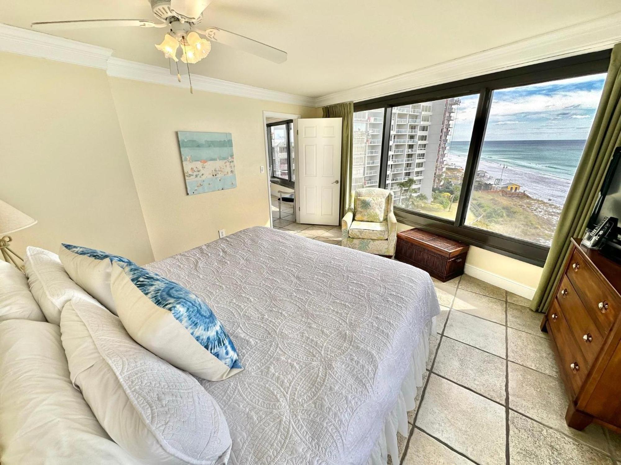 4086 Beachside One Destin