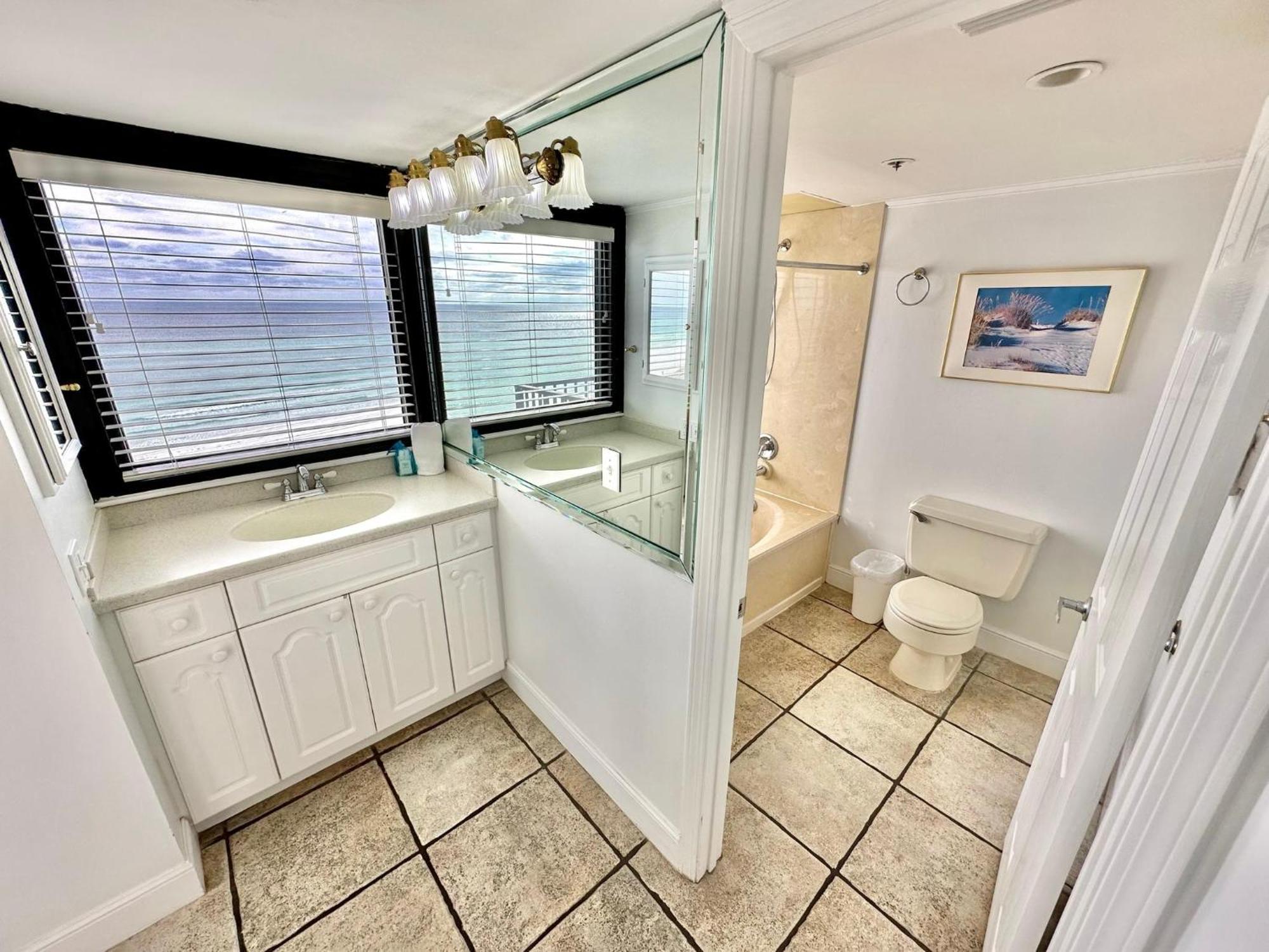 4086 Beachside One Holiday home
