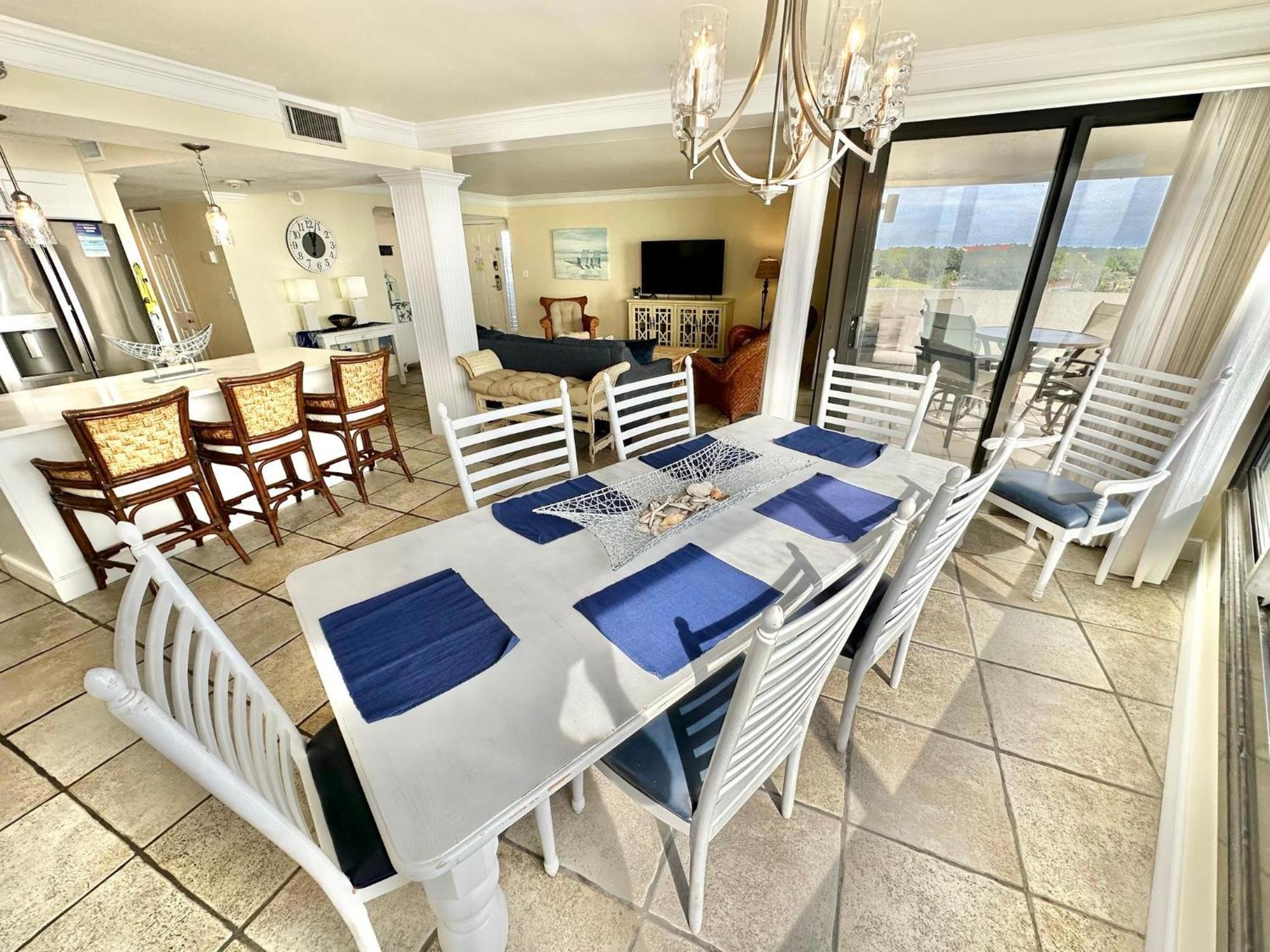 4086 Beachside One