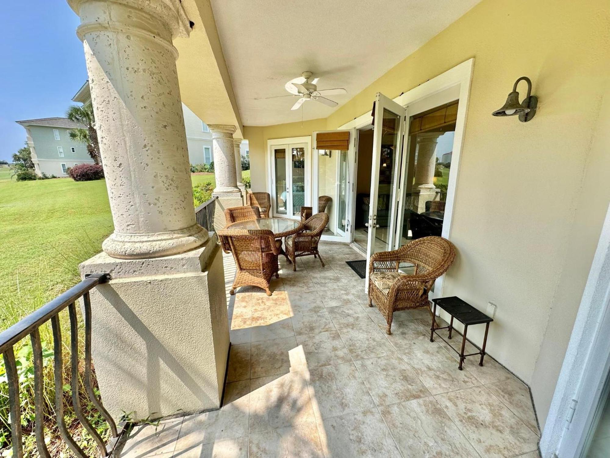 5382 Pine Ridge Holiday home