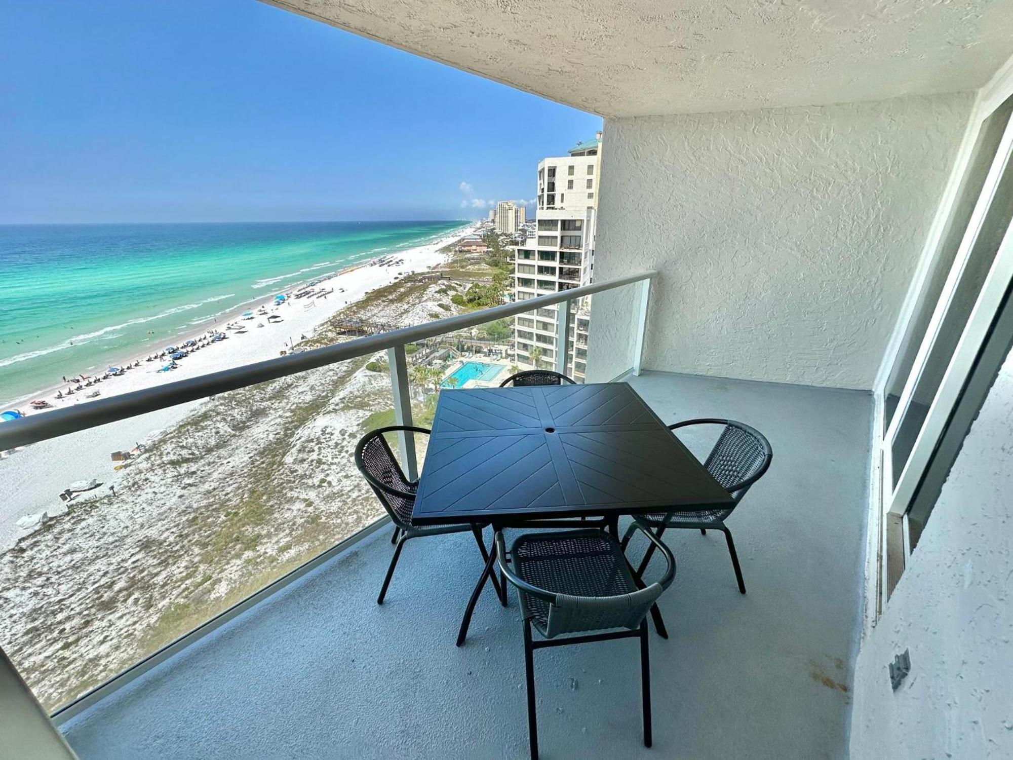 4321 Beachside Two Holiday home Destin