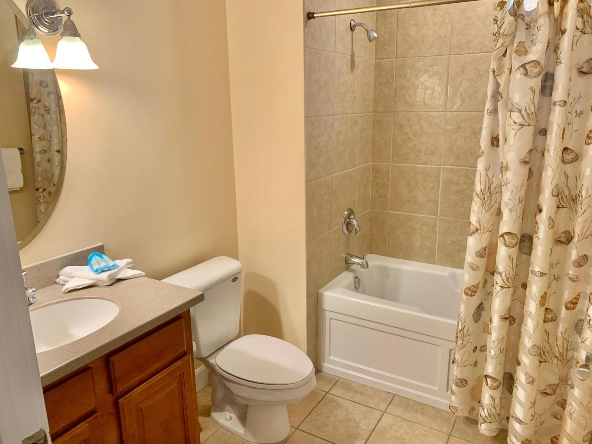 5370 Pine Ridge *