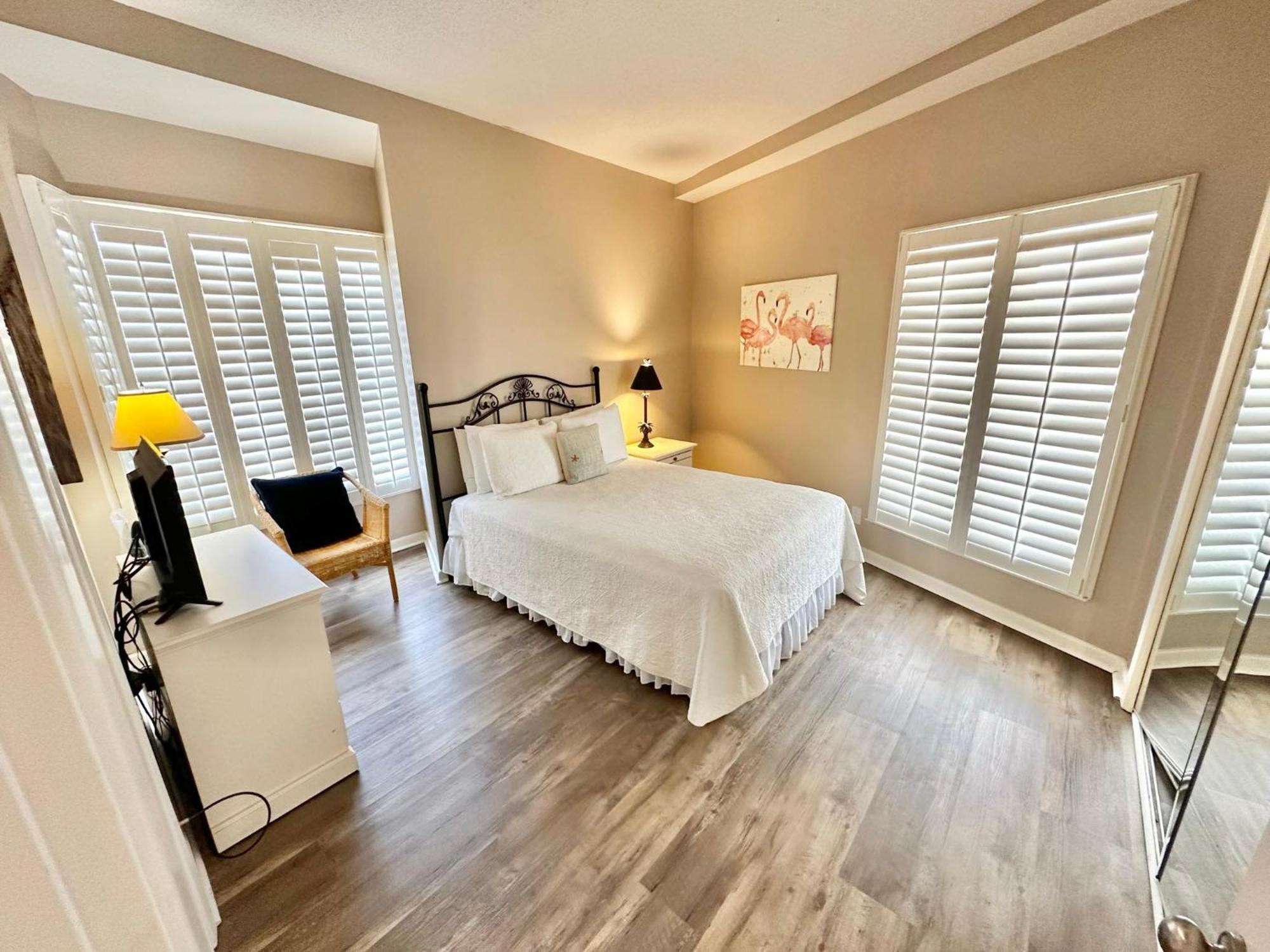 4362 Beachside Two