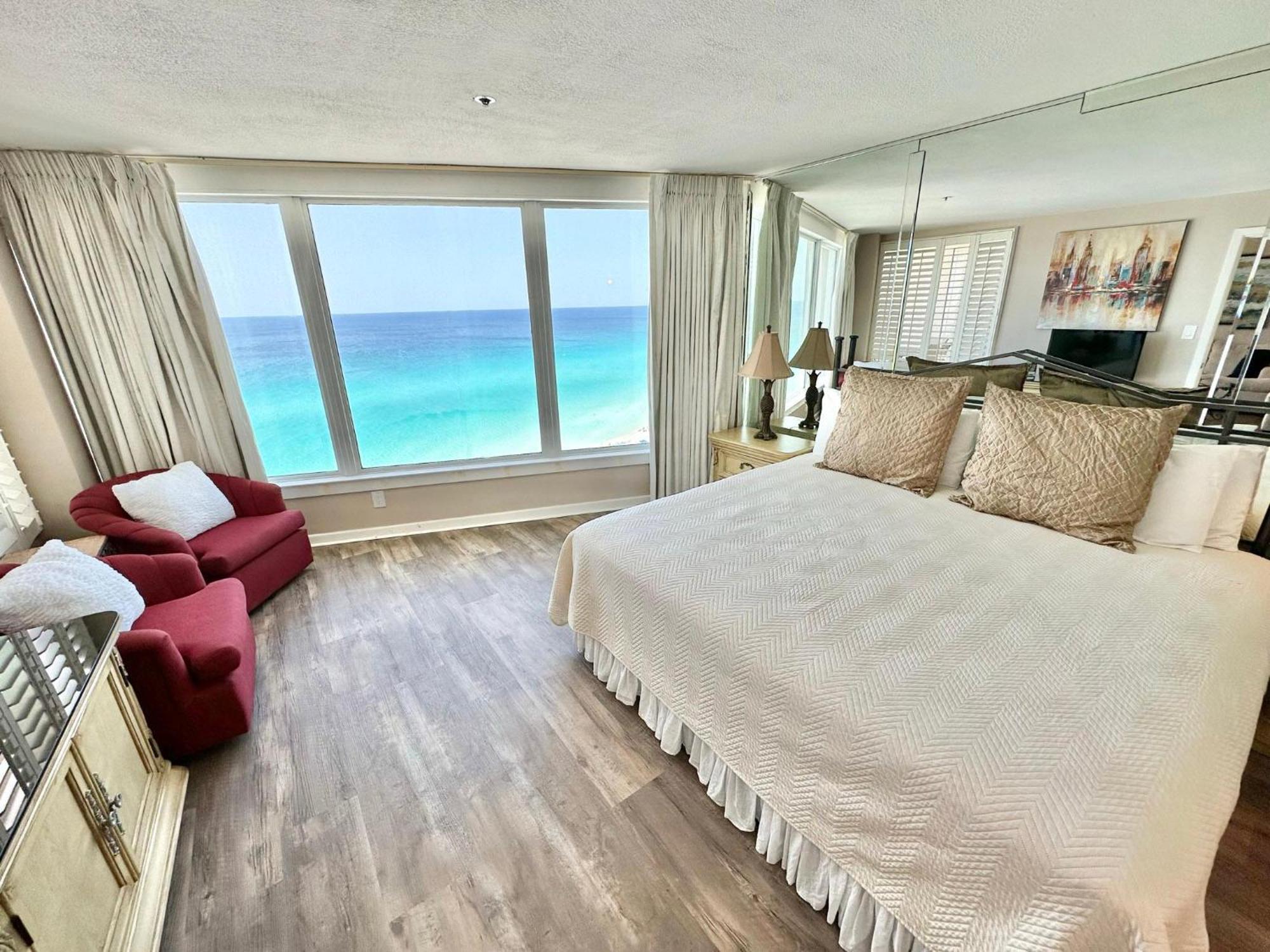 Holiday home 4362 Beachside Two