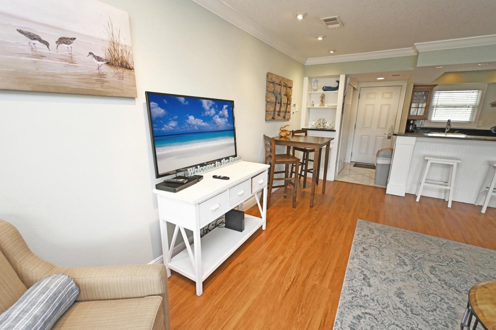 Sandpiper Cove Unit 2065 Private Access *