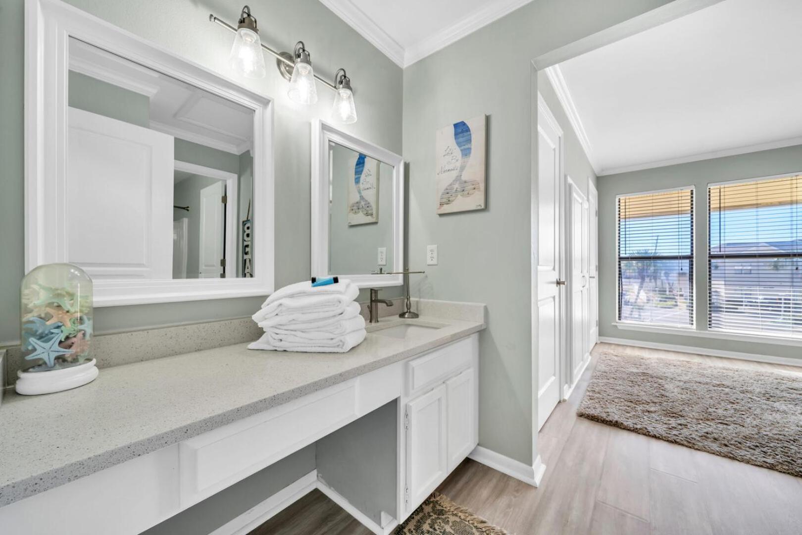 Sandpiper Cove 7200 Updated Beachwalk 2 Bedroom 2 Bathroom Destin