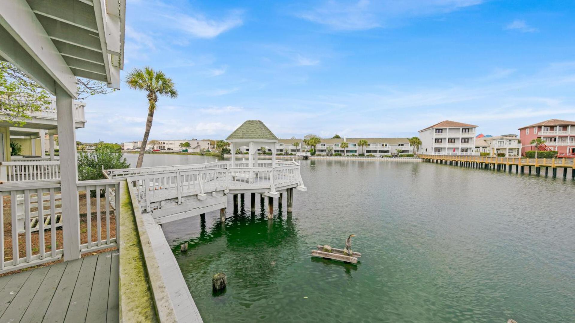 Southbay 60 Front Townhome Short Walk To Private * Destin