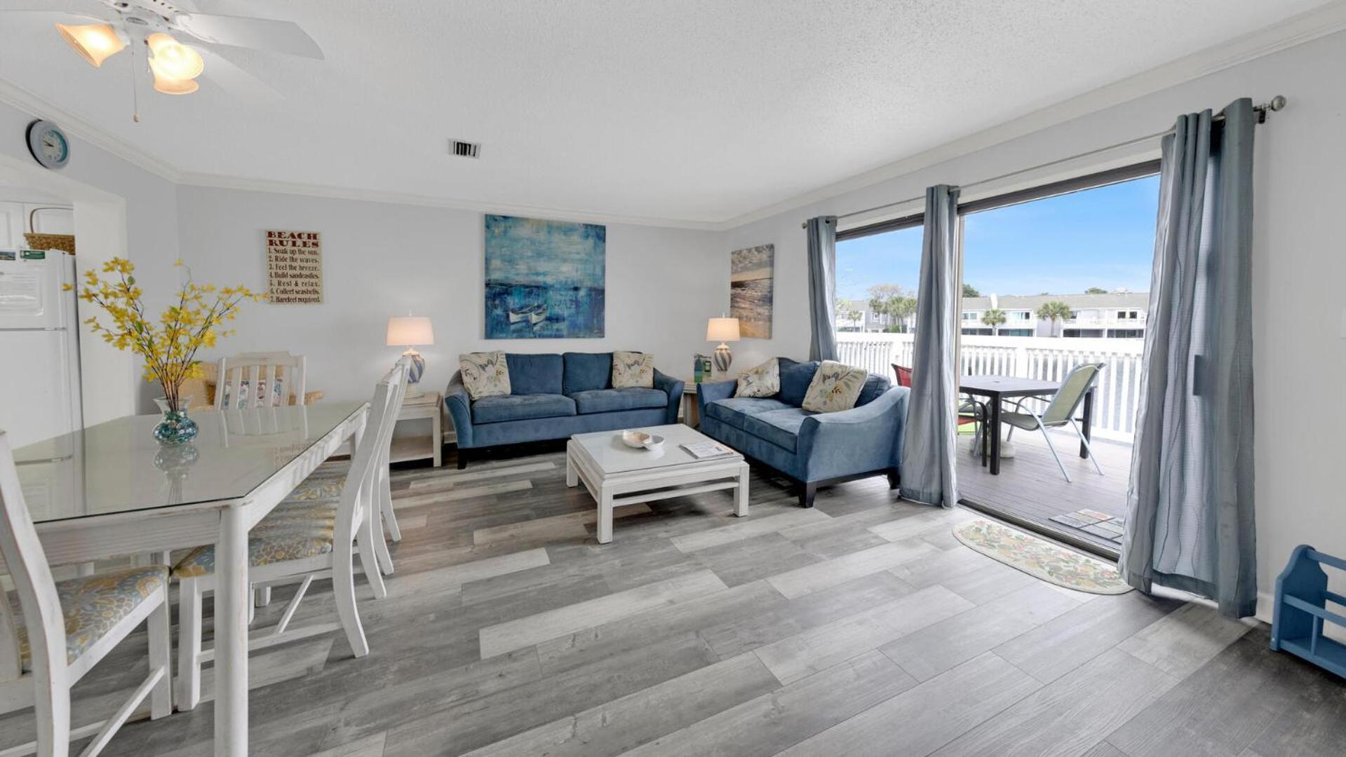 Southbay 60 Front Townhome Short Walk To Private *