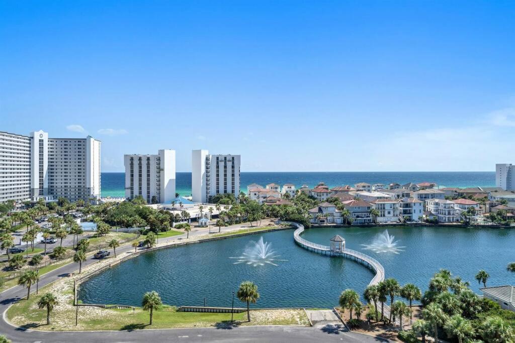 Terrace At Pelican 606 Three Little Fish Apartment Destin
