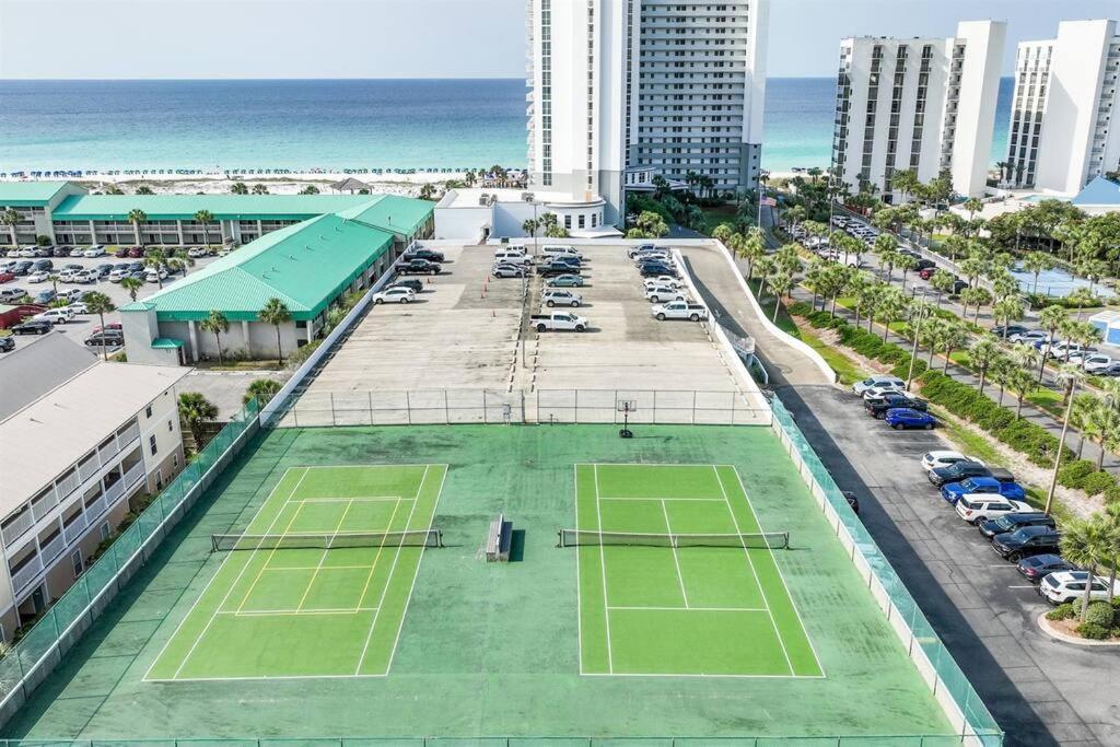 Terrace At Pelican 606 Three Little Fish Apartment Destin