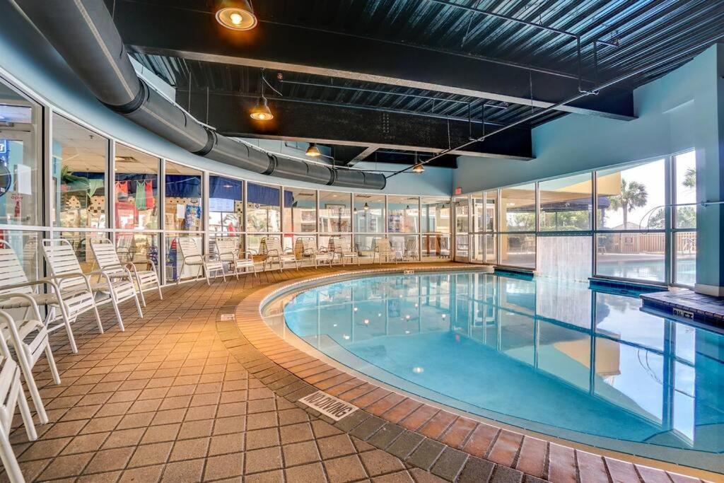 Apartment Terrace At Pelican 606 Three Little Fish Destin