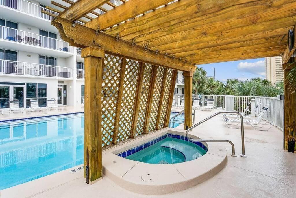 Terrace At Pelican 606 Three Little Fish Apartment Destin