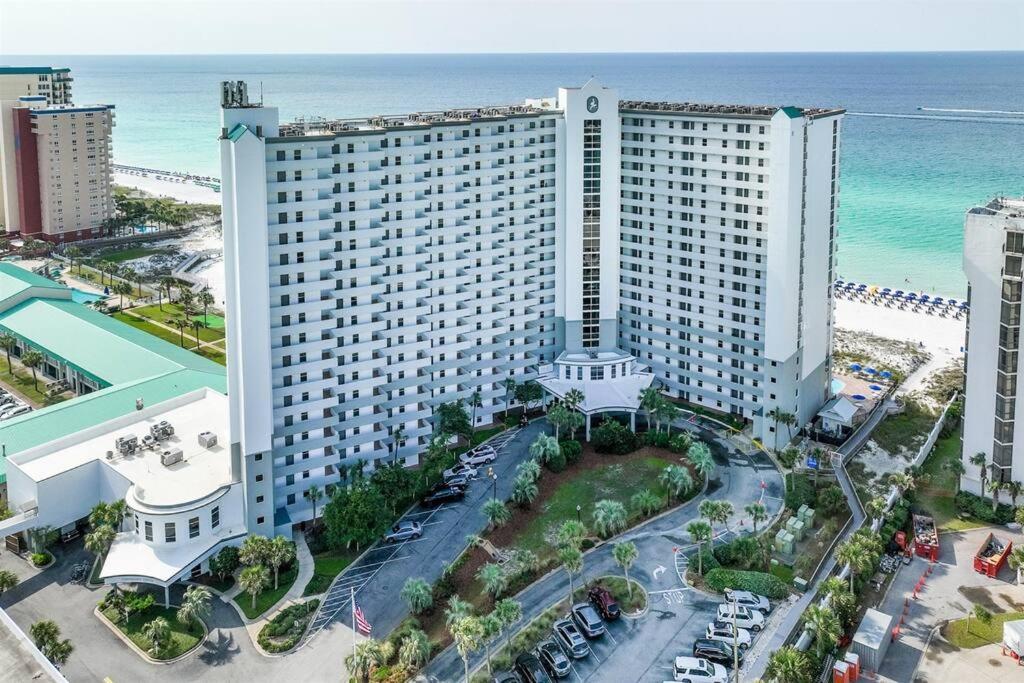 Pelican 102 Daze Apartment