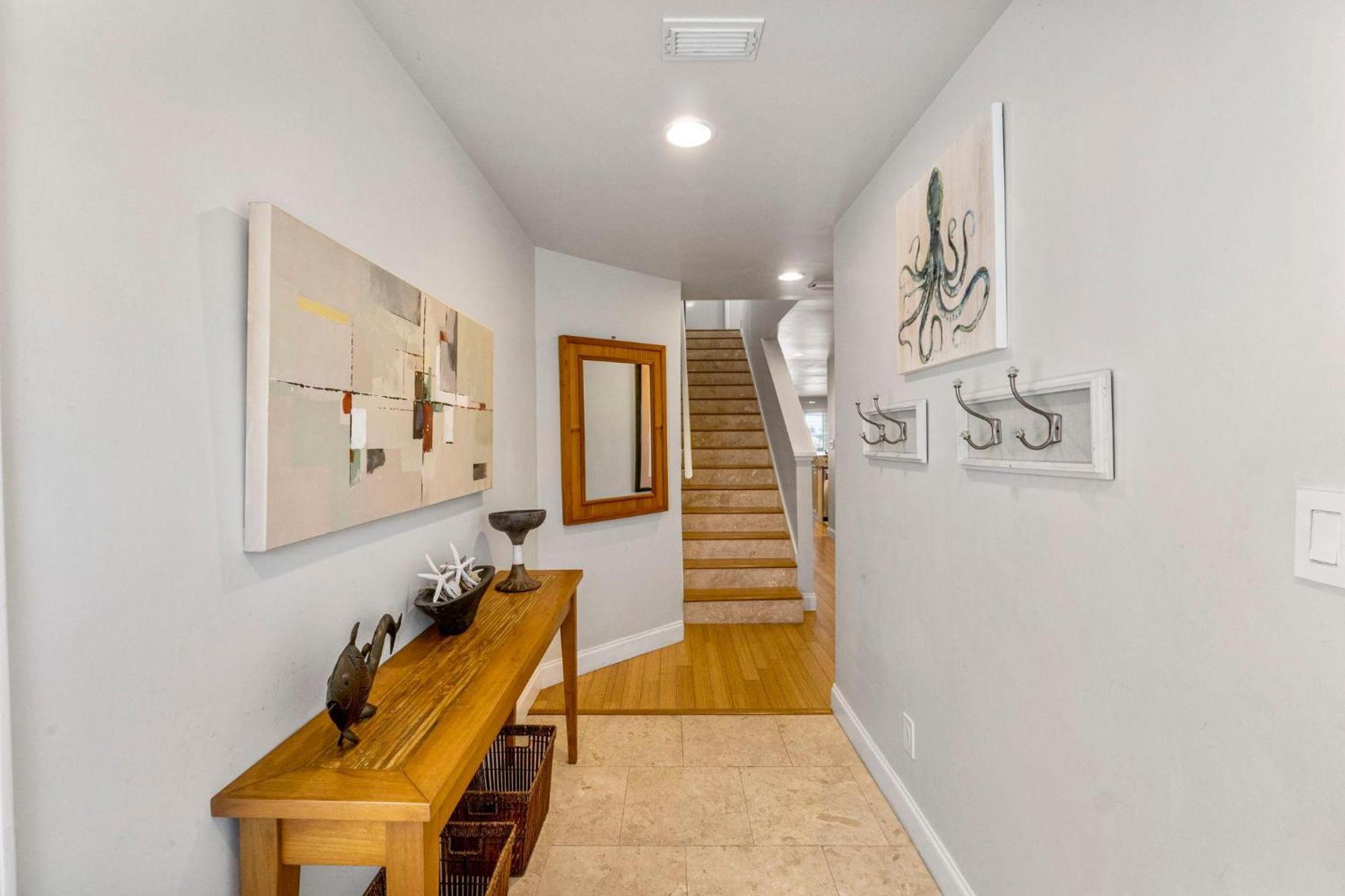 Seascape - 291 Holiday home *