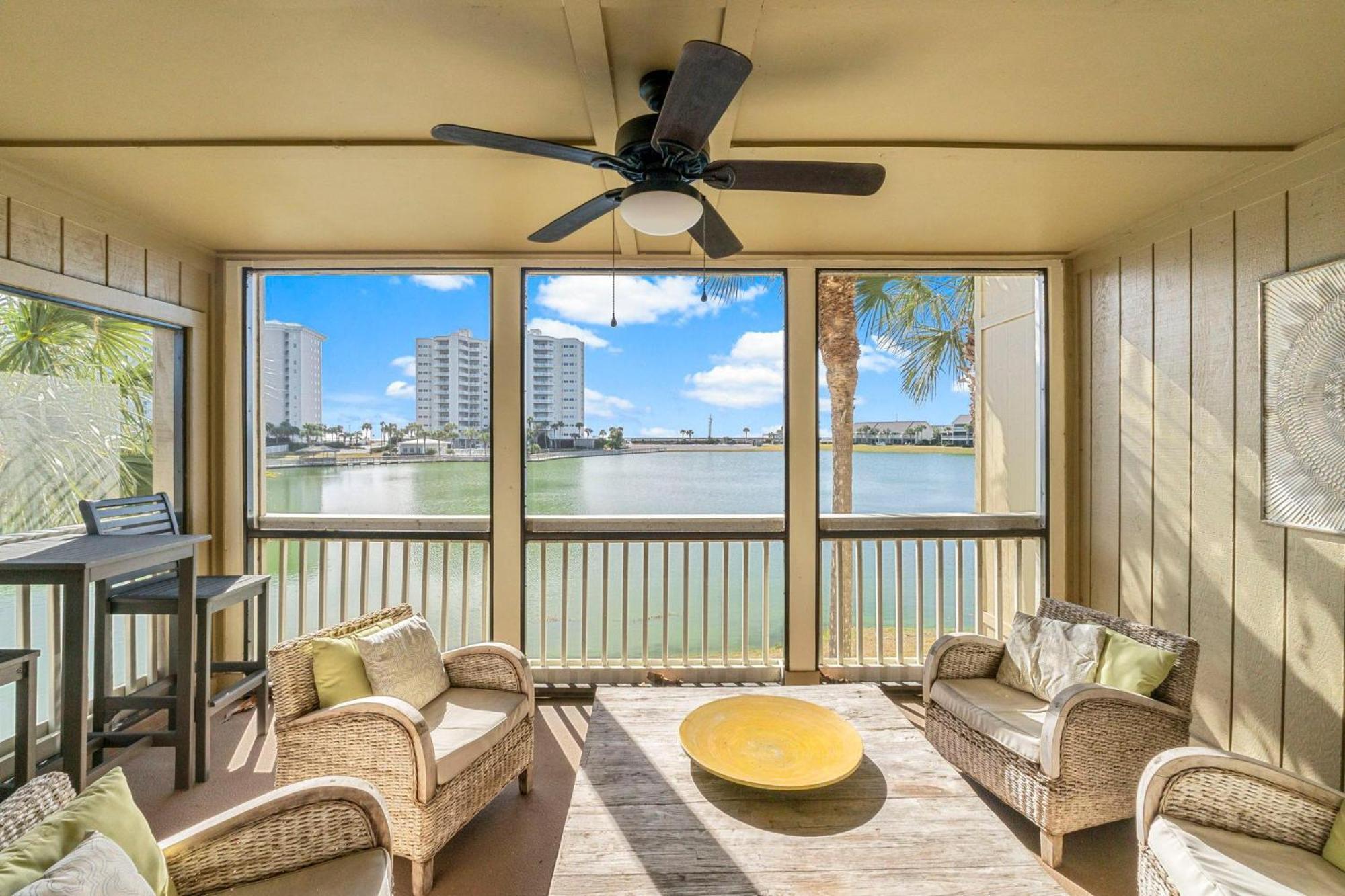 Seascape - 291 Holiday home *