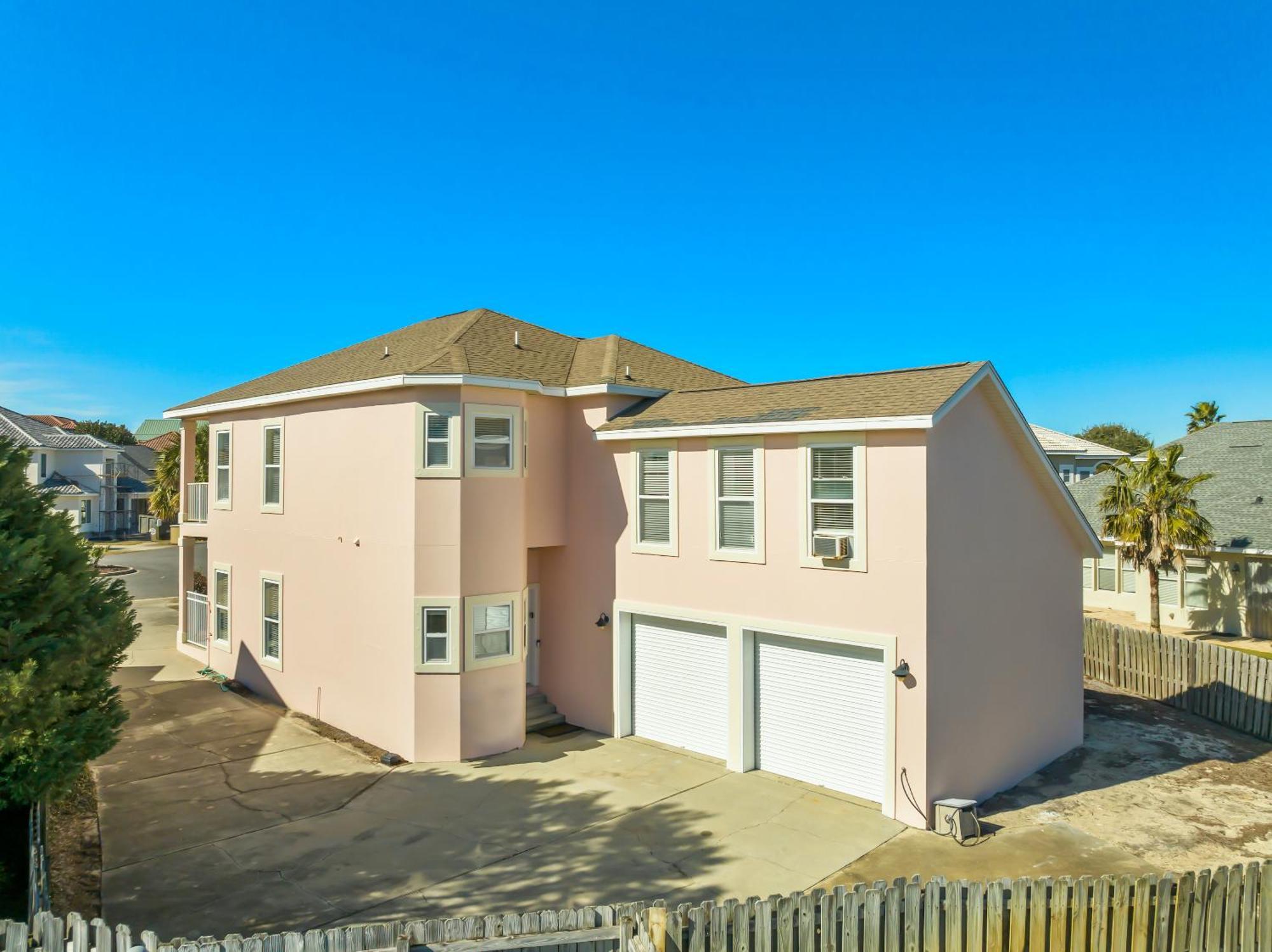 House - Flamingo Cove By Panhandle Getaways Holiday home