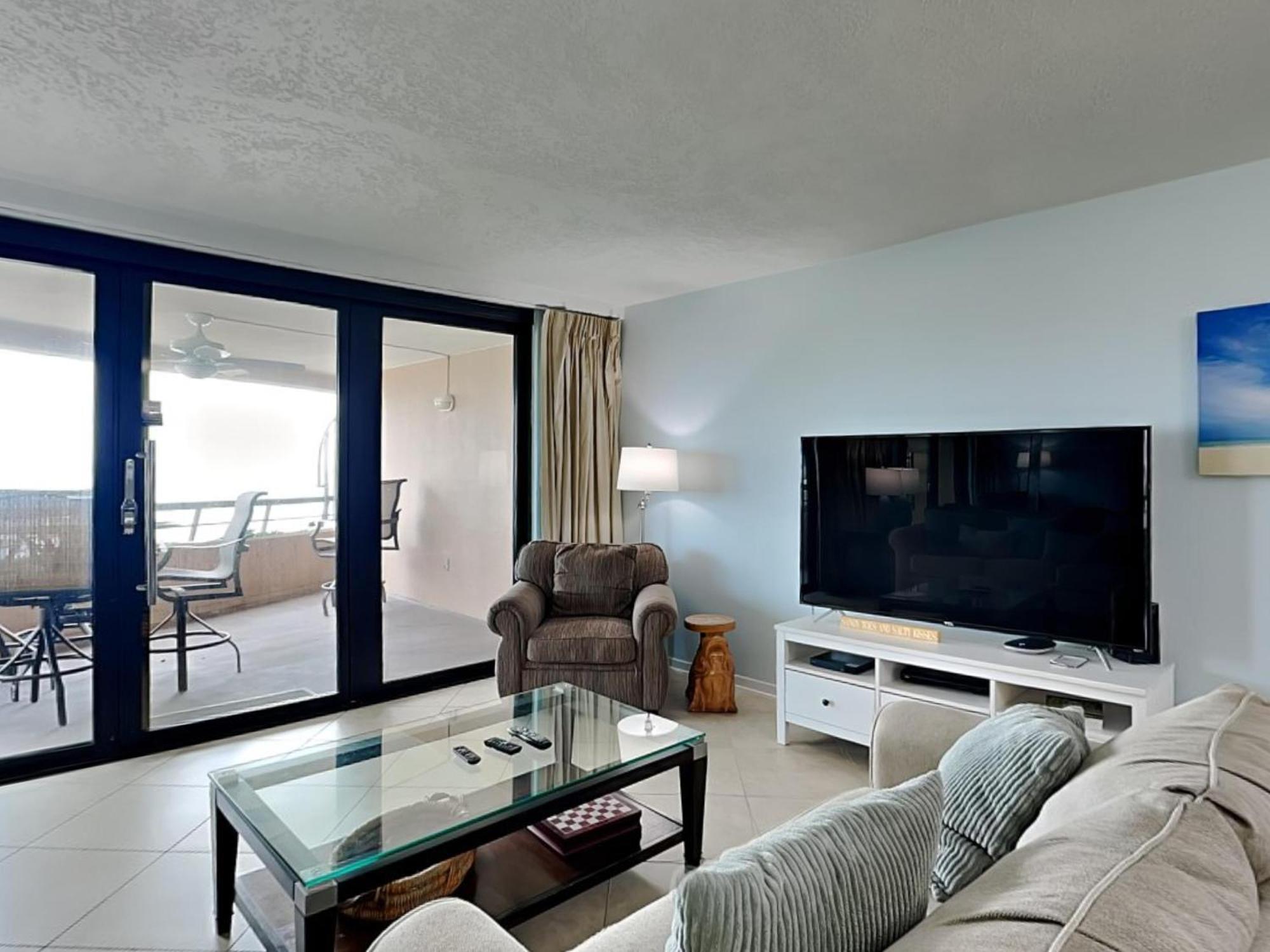 Edgewater 1004 *