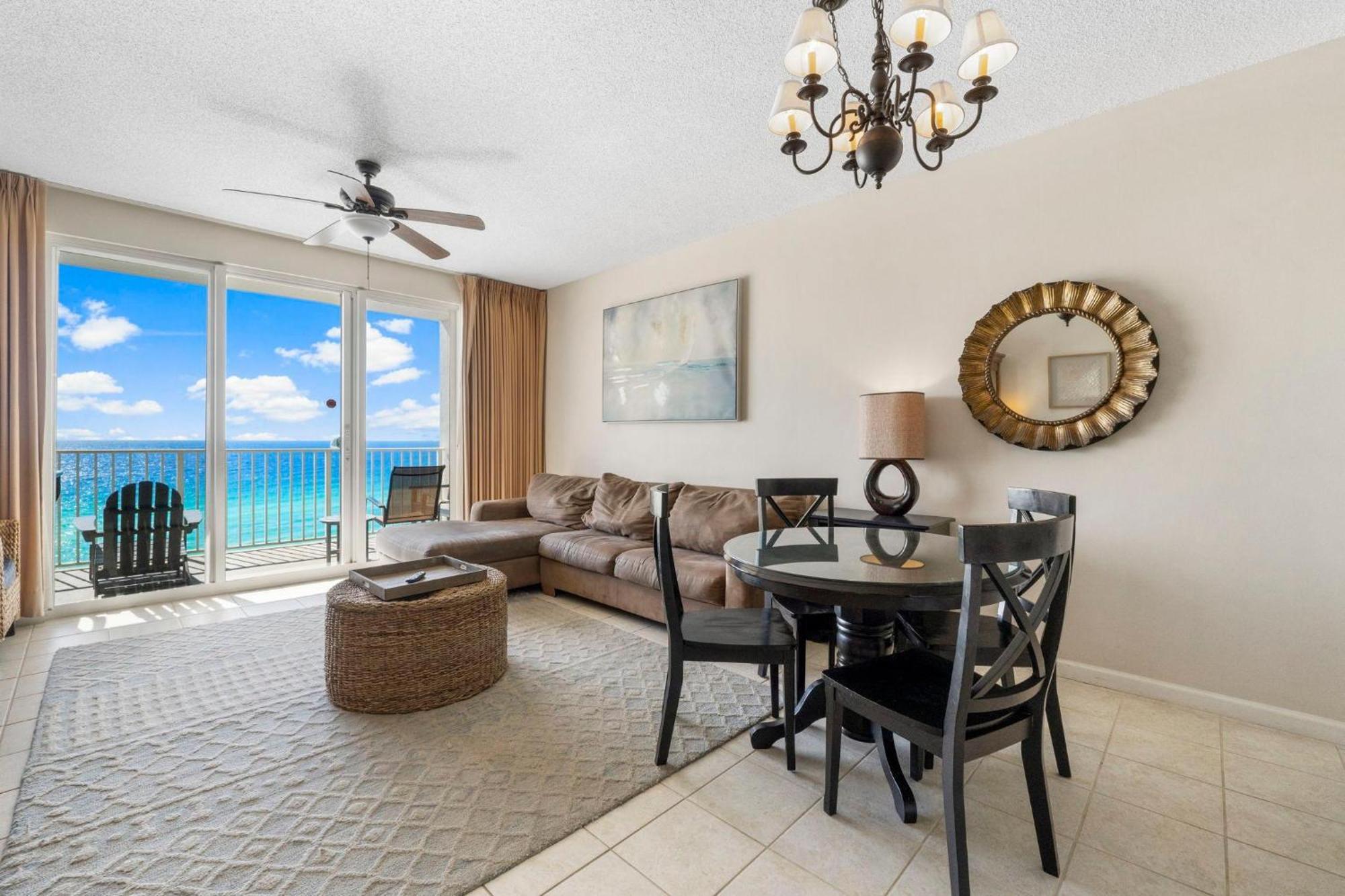 Holiday home Majestic Sun B802