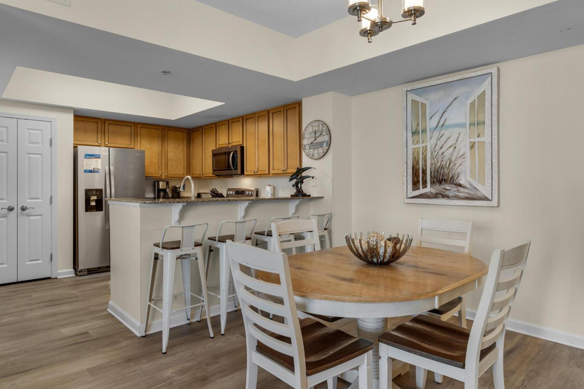Palms #1415 Full 2 Bedroom Apartment *