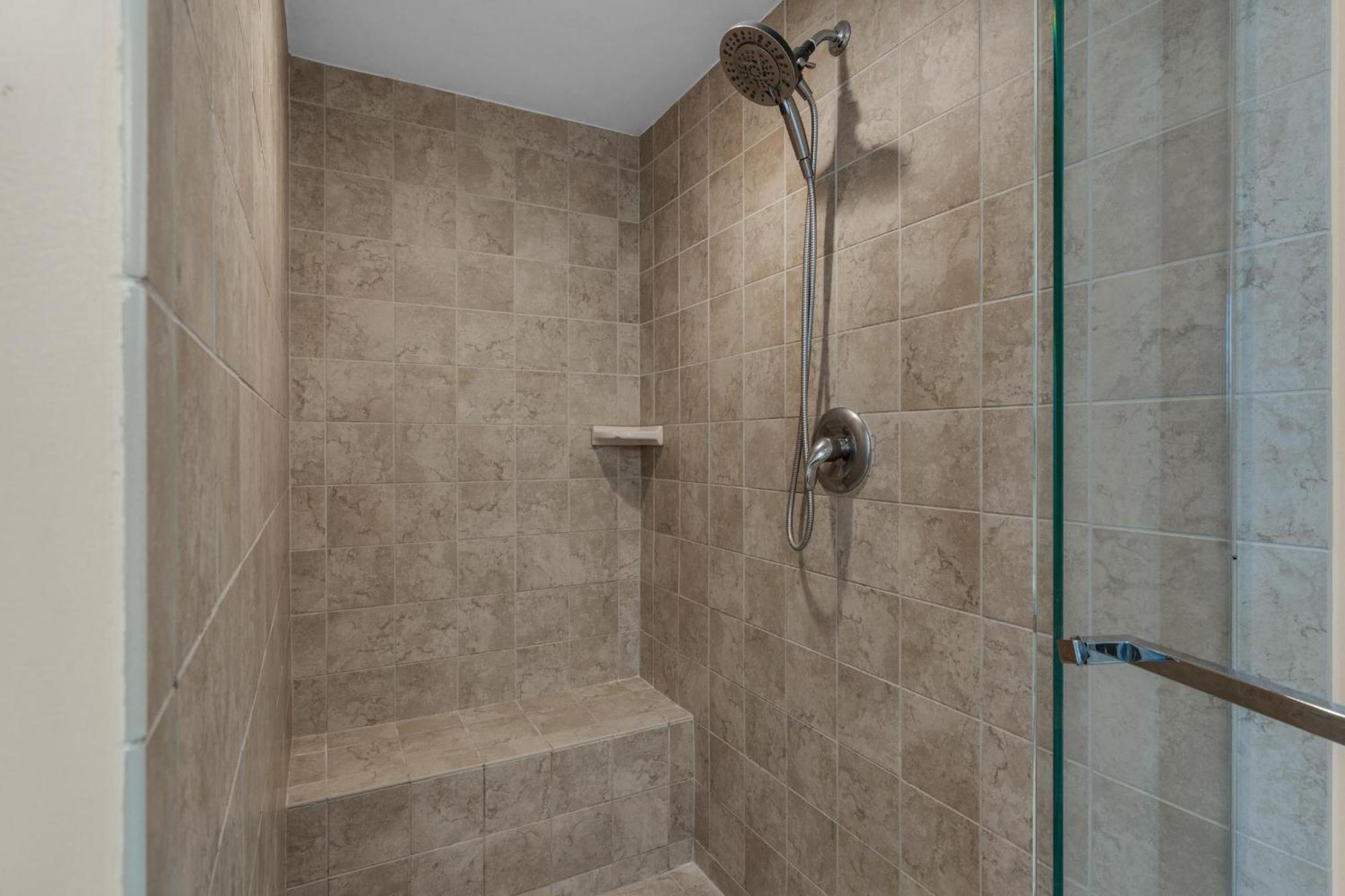 Palms #1415 Full 2 Bedroom * Destin