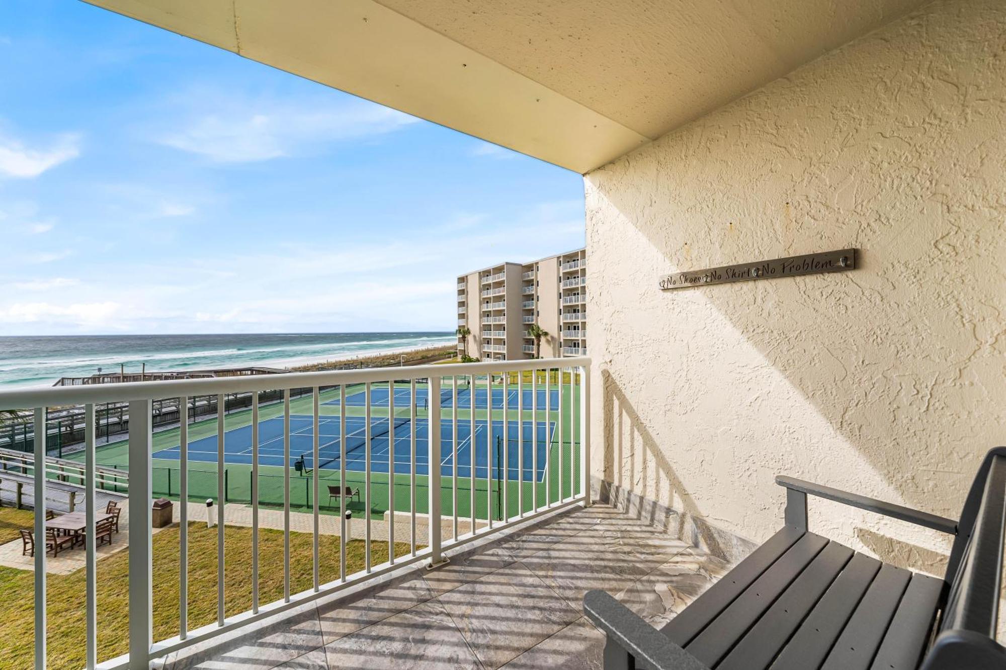 Holiday home Surf And Racquet Unit 320 Destin