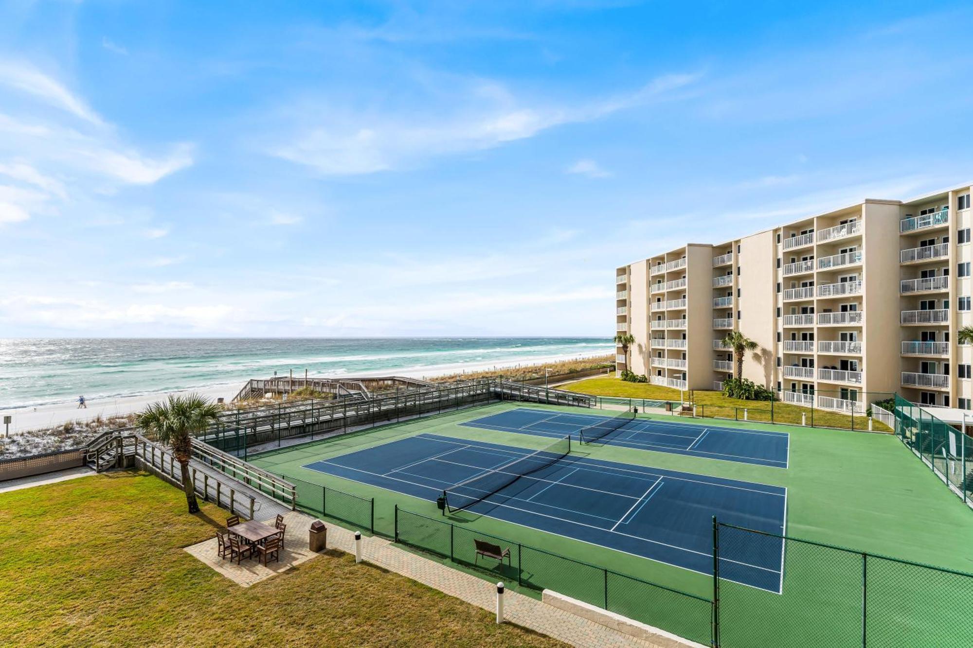 Surf And Racquet Unit 320 Holiday home *