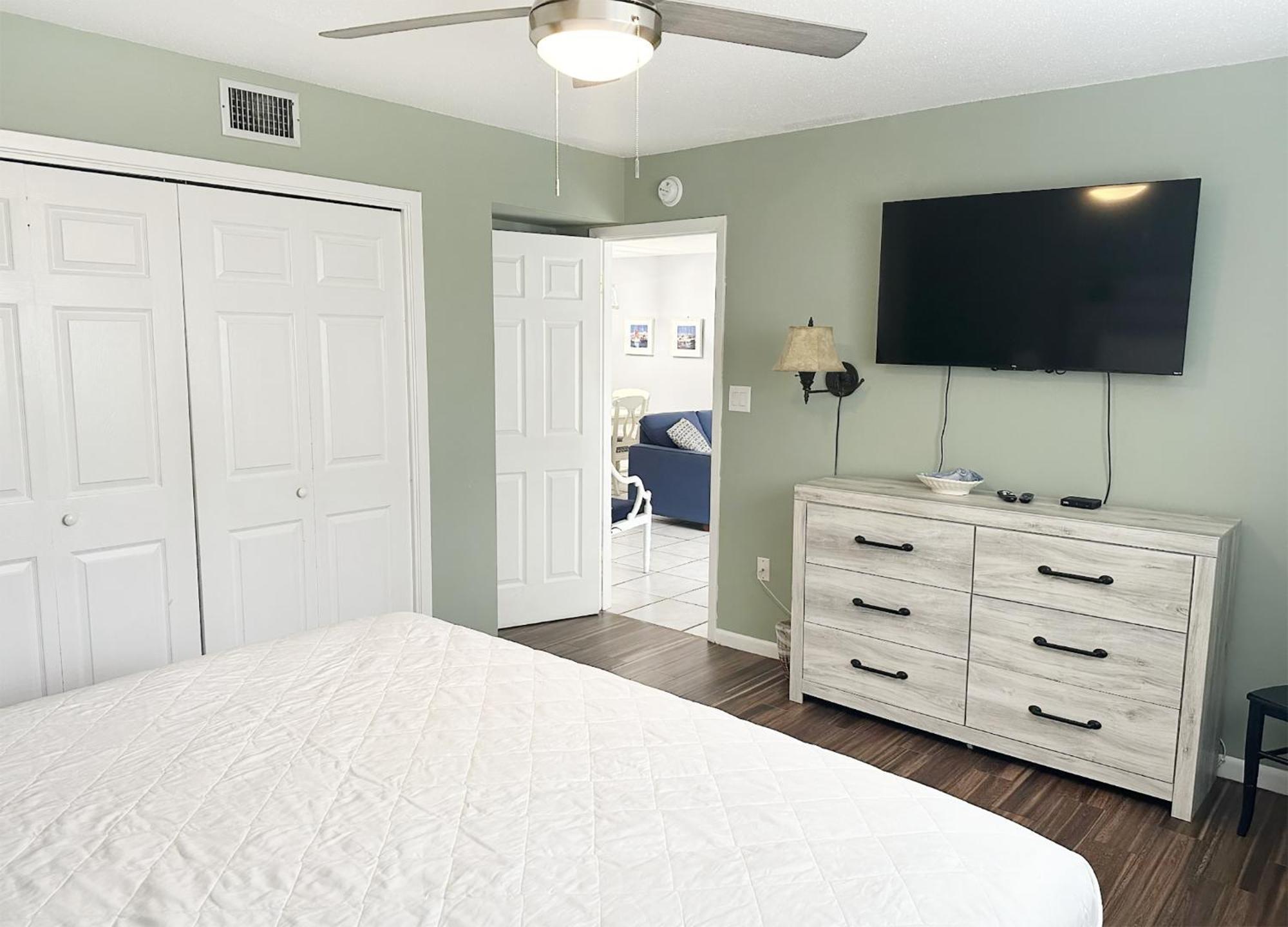 Apartment Chateau La #5b *