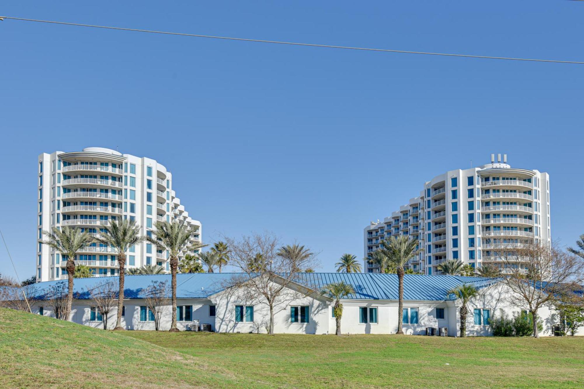 Apartment Palms Of With Private Balcony! *