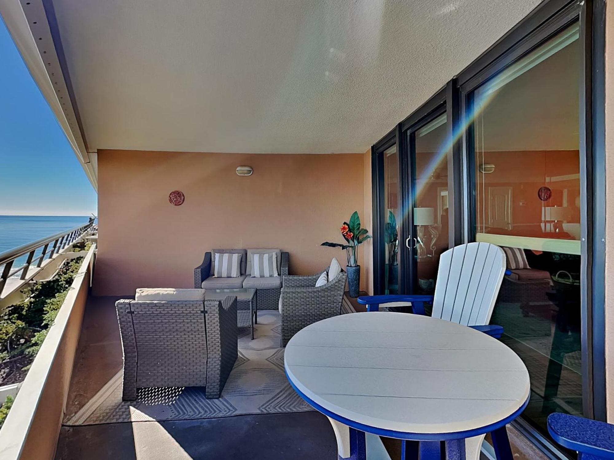 Apartment Edgewater 810 *
